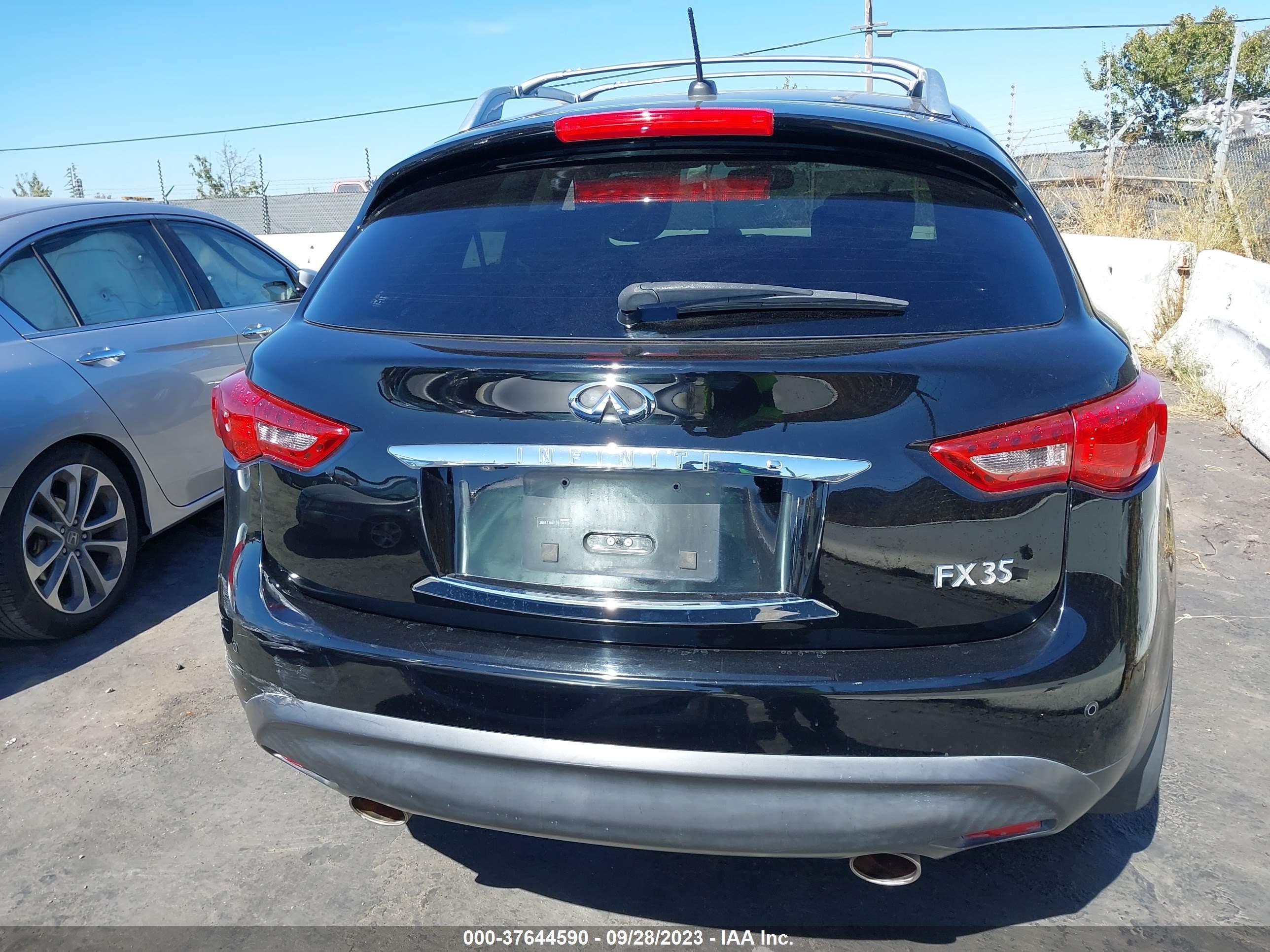 Photo 15 VIN: JN8AS1MW1BM734956 - INFINITI FX 