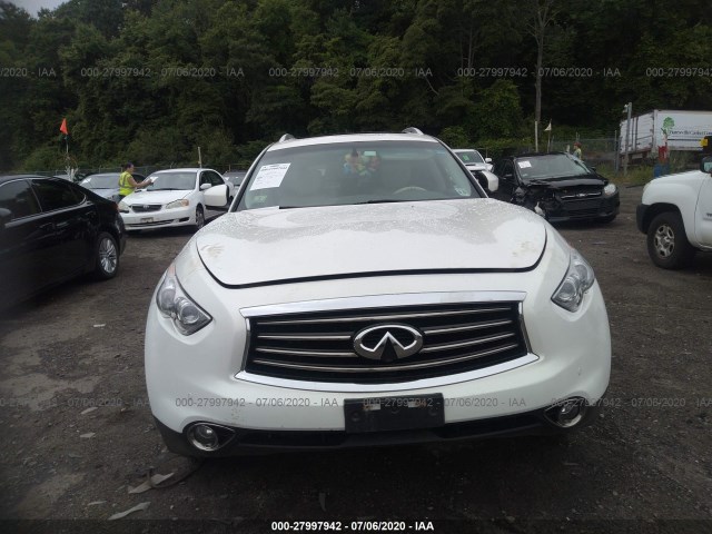 Photo 5 VIN: JN8AS1MW2CM156254 - INFINITI FX35 