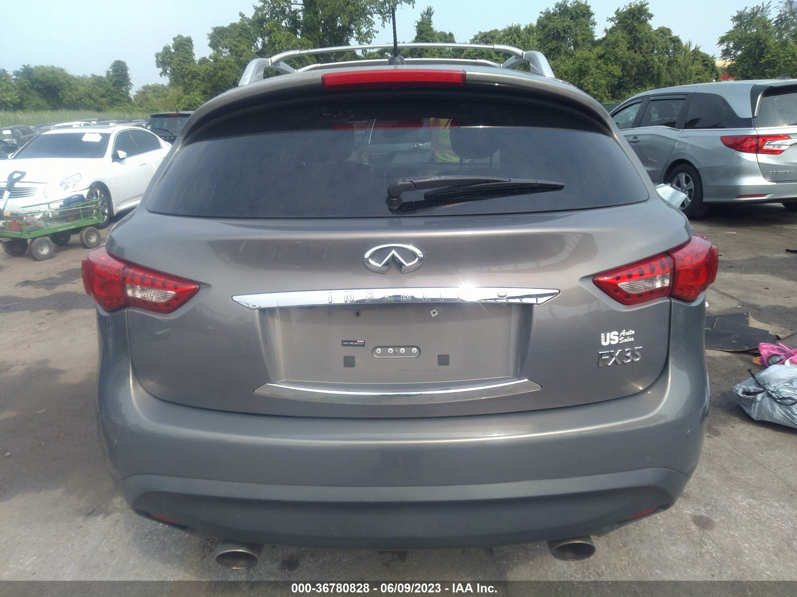 Photo 15 VIN: JN8AS1MW6AM854525 - INFINITI FX 