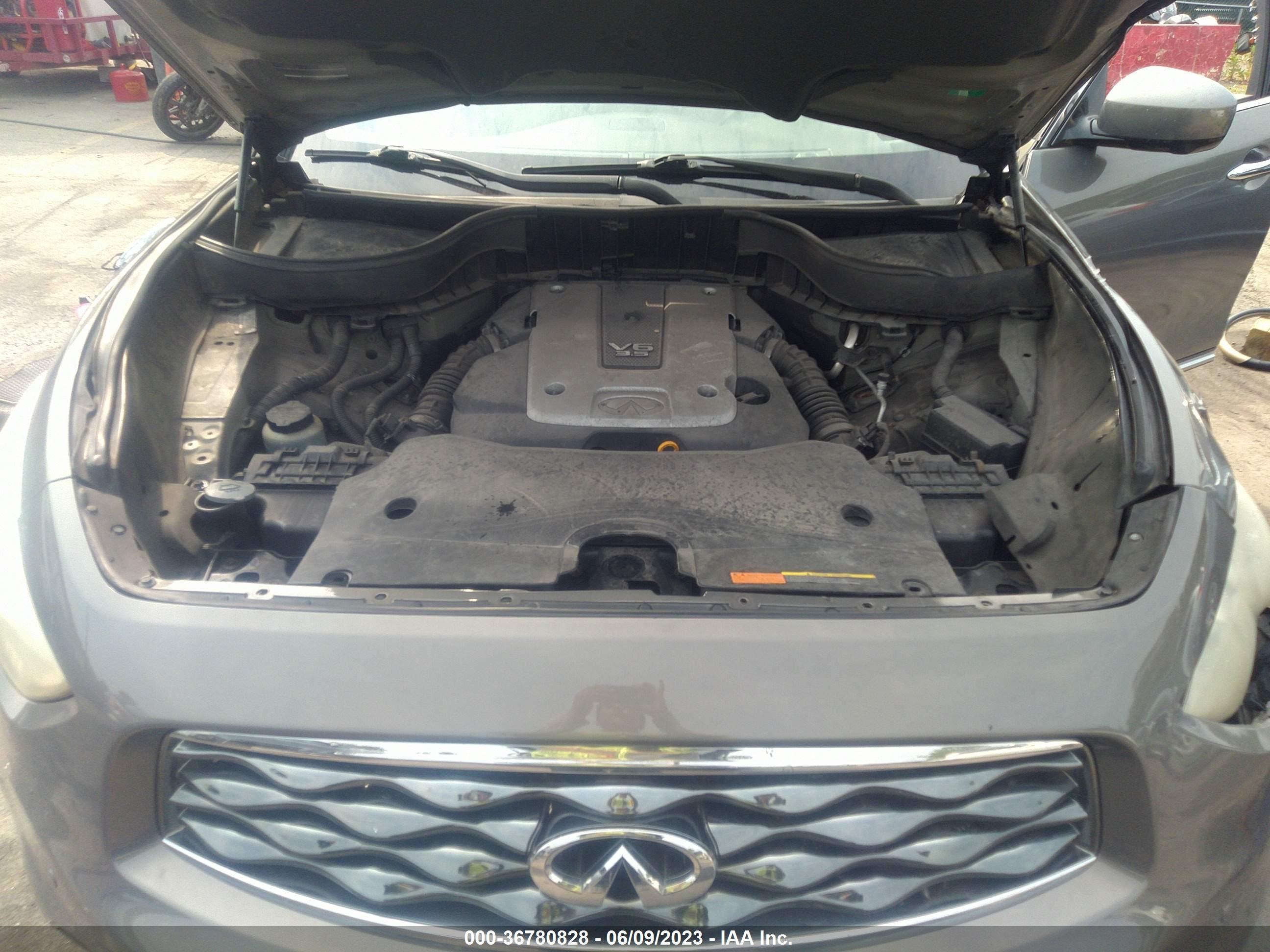 Photo 9 VIN: JN8AS1MW6AM854525 - INFINITI FX 