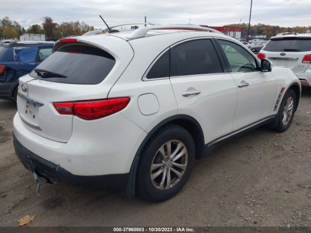 Photo 3 VIN: JN8AS1MW6BM731616 - INFINITI FX35 