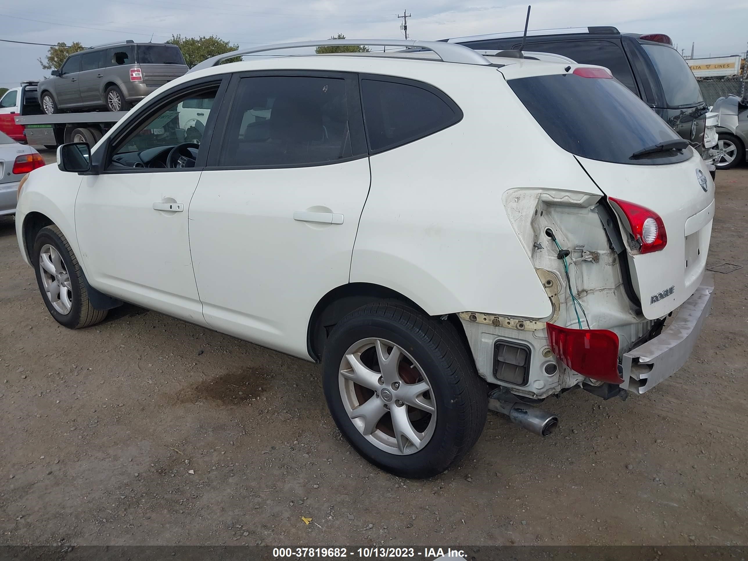 Photo 2 VIN: JN8AS58T09W046257 - NISSAN ROGUE 