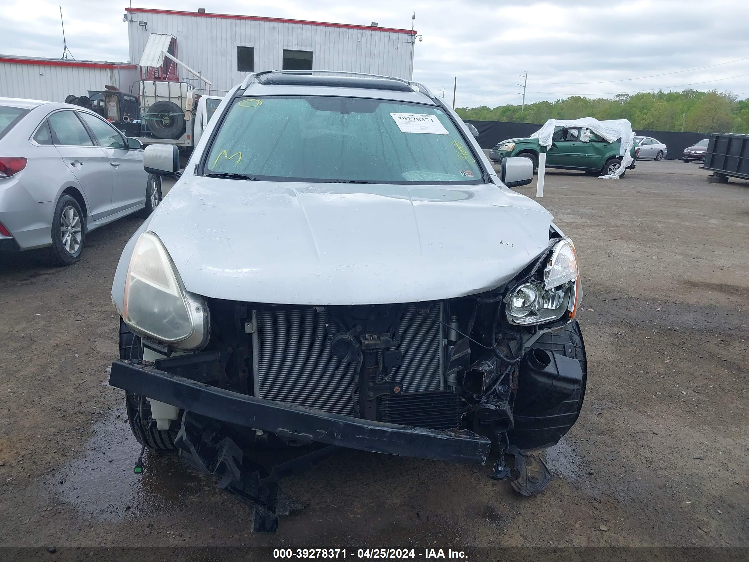 Photo 11 VIN: JN8AS58T09W327930 - NISSAN ROGUE 