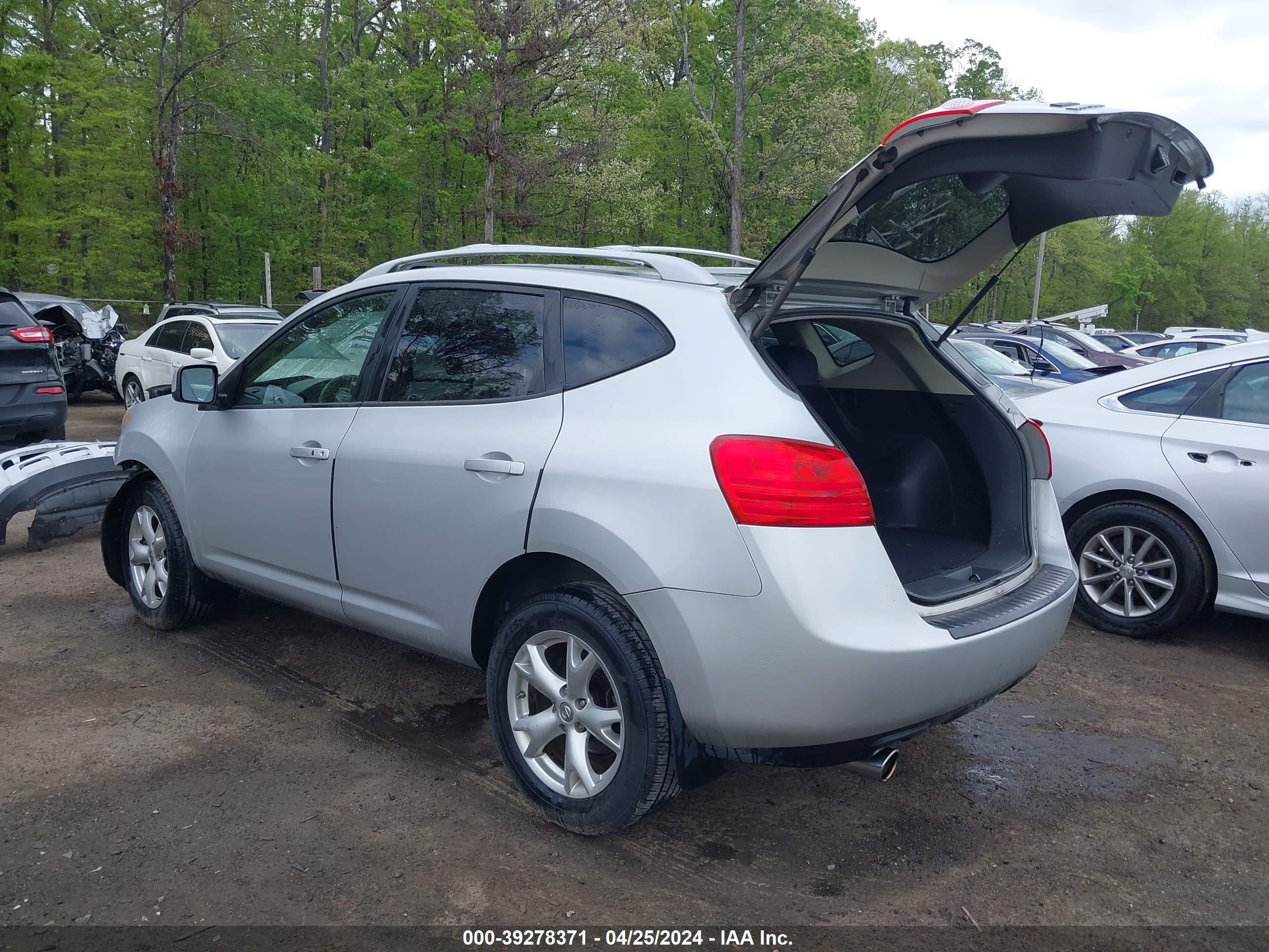 Photo 2 VIN: JN8AS58T09W327930 - NISSAN ROGUE 