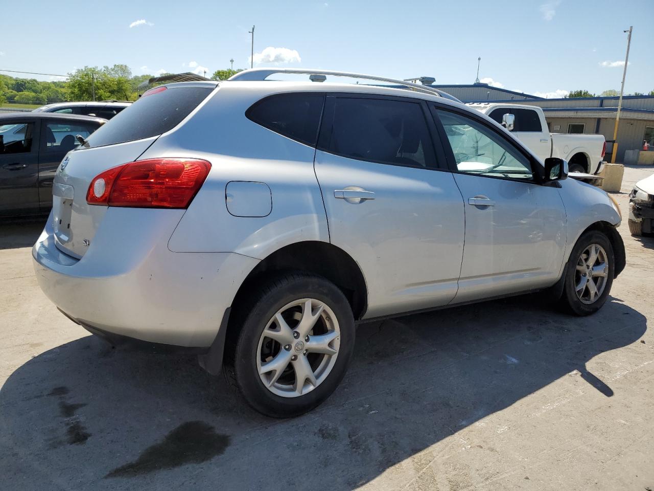 Photo 2 VIN: JN8AS58T29W042470 - NISSAN ROGUE 