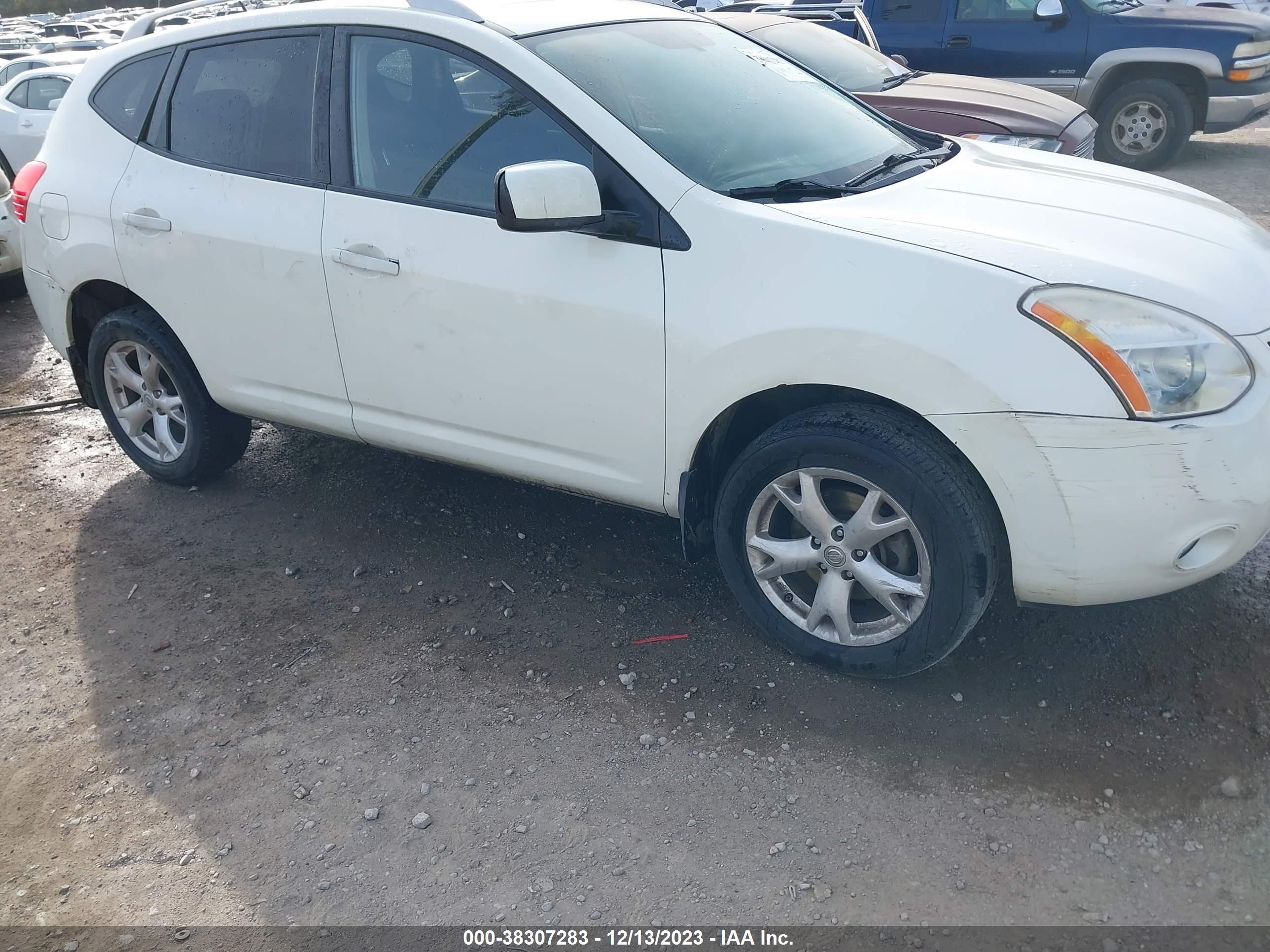 Photo 5 VIN: JN8AS58T68W008935 - NISSAN ROGUE 