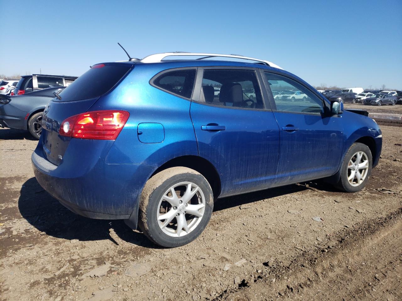 Photo 2 VIN: JN8AS58T98W020884 - NISSAN ROGUE 