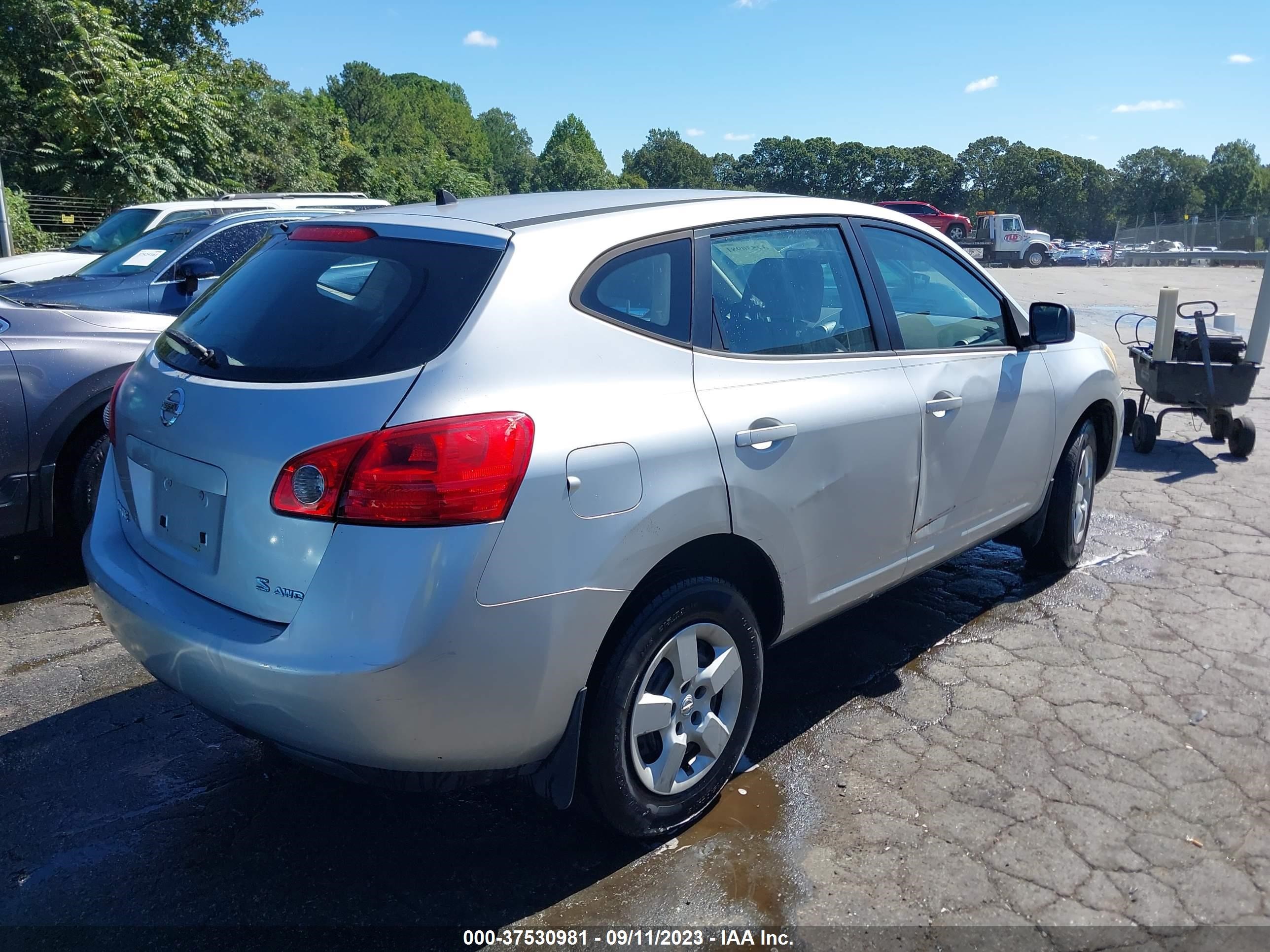 Photo 3 VIN: JN8AS58V48W110705 - NISSAN ROGUE 