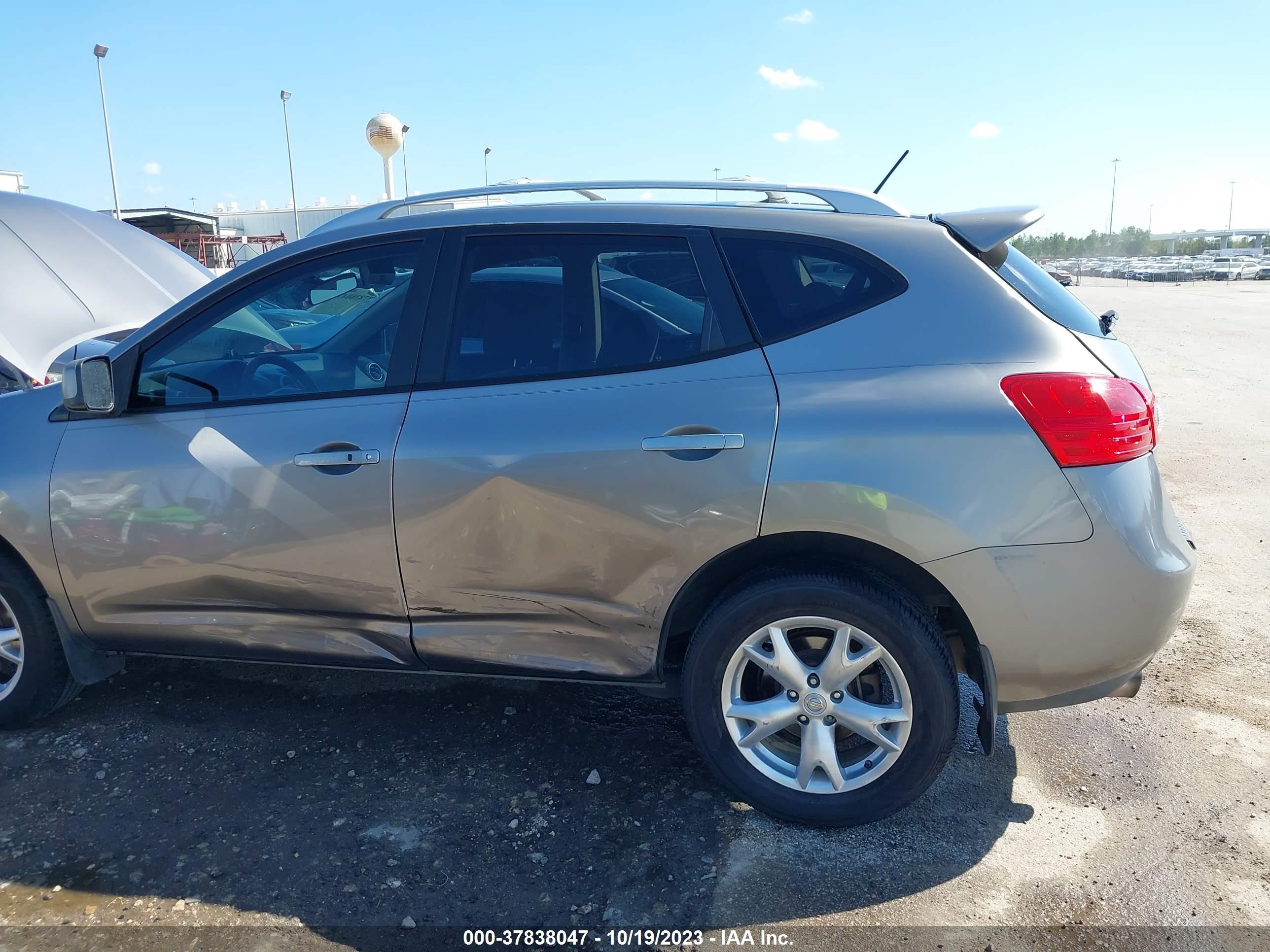 Photo 5 VIN: JN8AS58V48W407408 - NISSAN ROGUE 