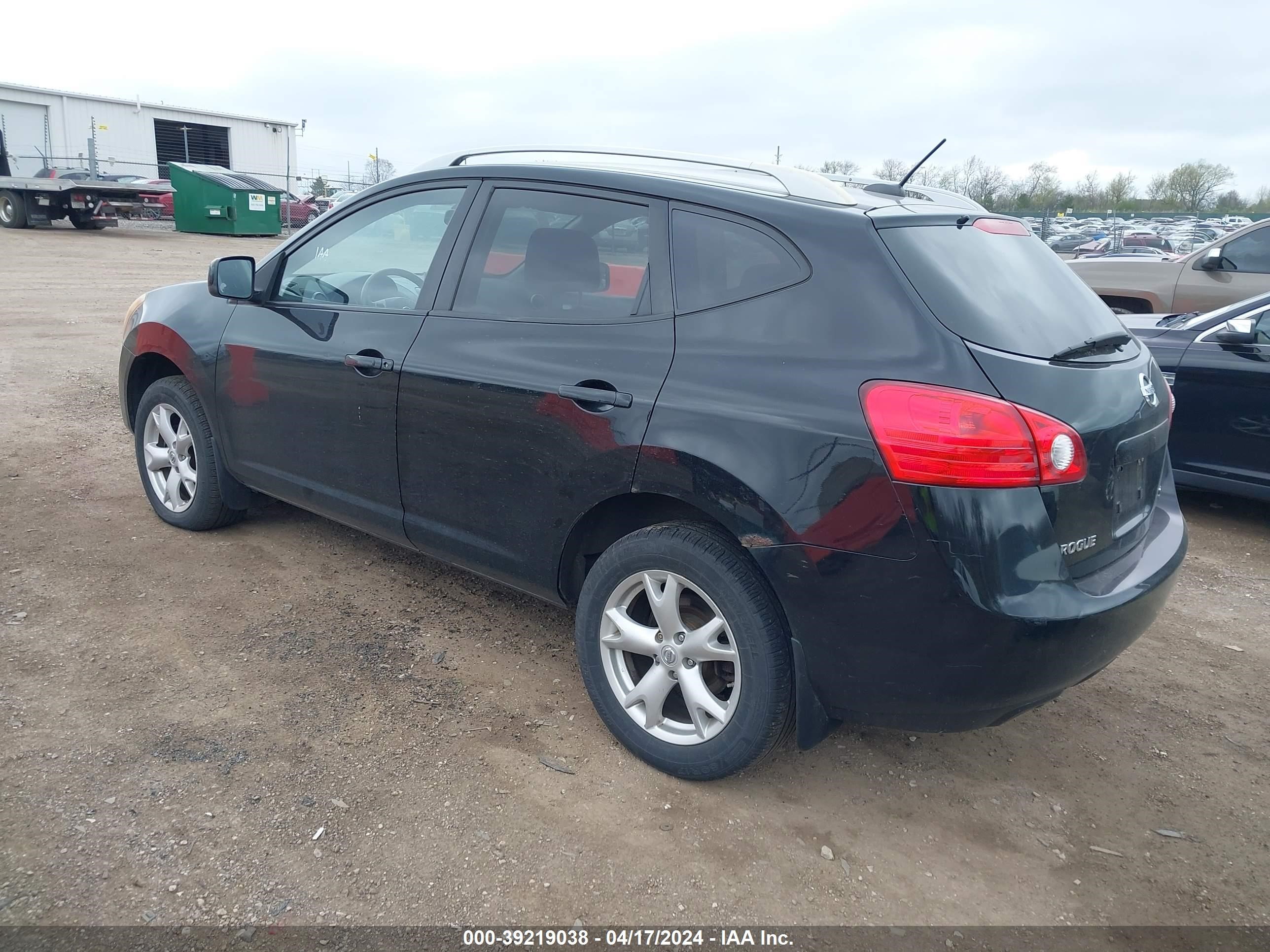 Photo 2 VIN: JN8AS58V68W134844 - NISSAN ROGUE 