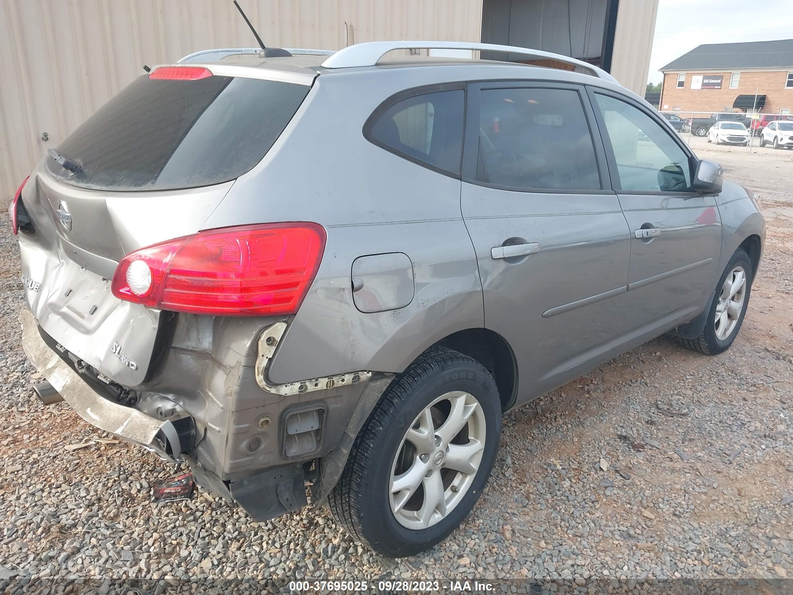 Photo 3 VIN: JN8AS58V99W174501 - NISSAN ROGUE 