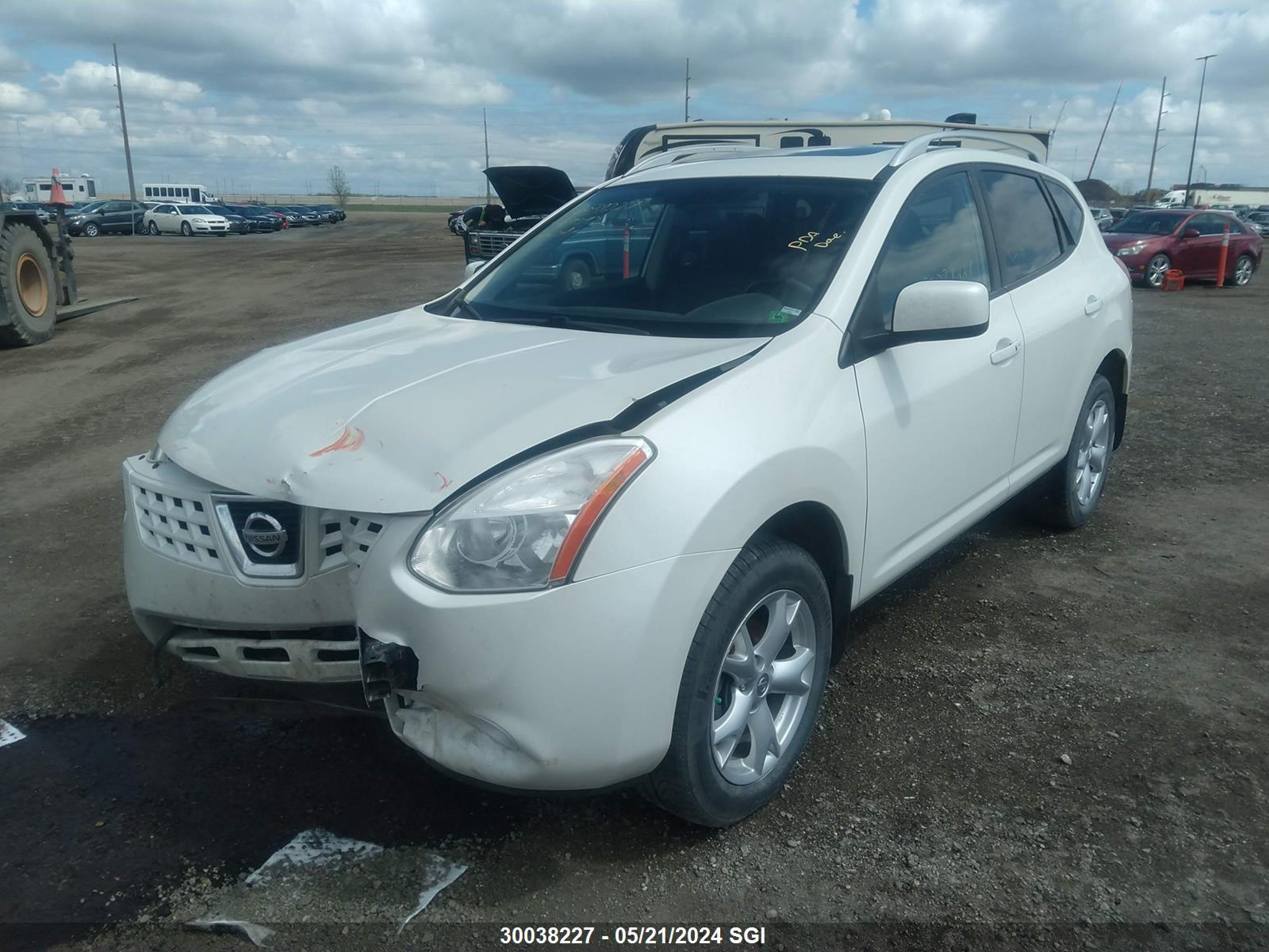 Photo 1 VIN: JN8AS58V99W181545 - NISSAN ROGUE 