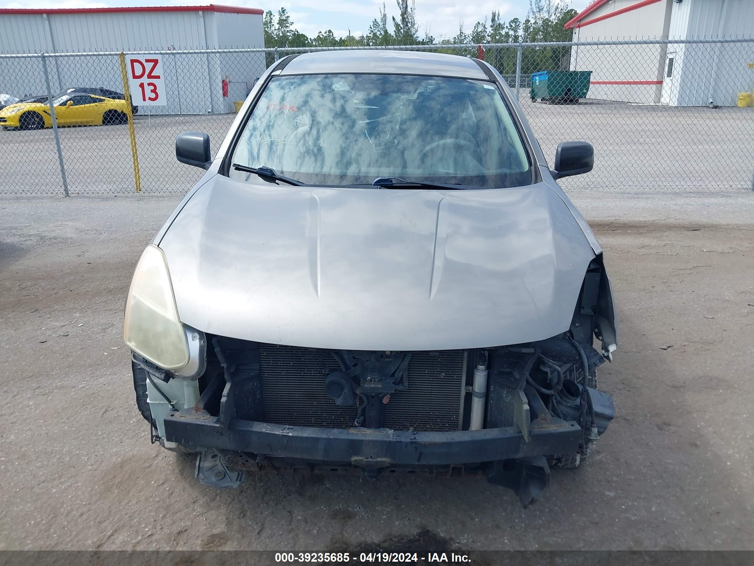 Photo 11 VIN: JN8AS58VX8W405369 - NISSAN ROGUE 