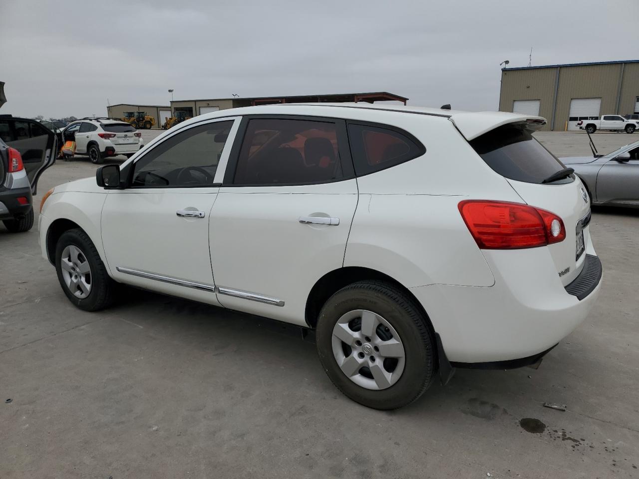 Photo 1 VIN: JN8AS5MT0BW151862 - NISSAN ROGUE 