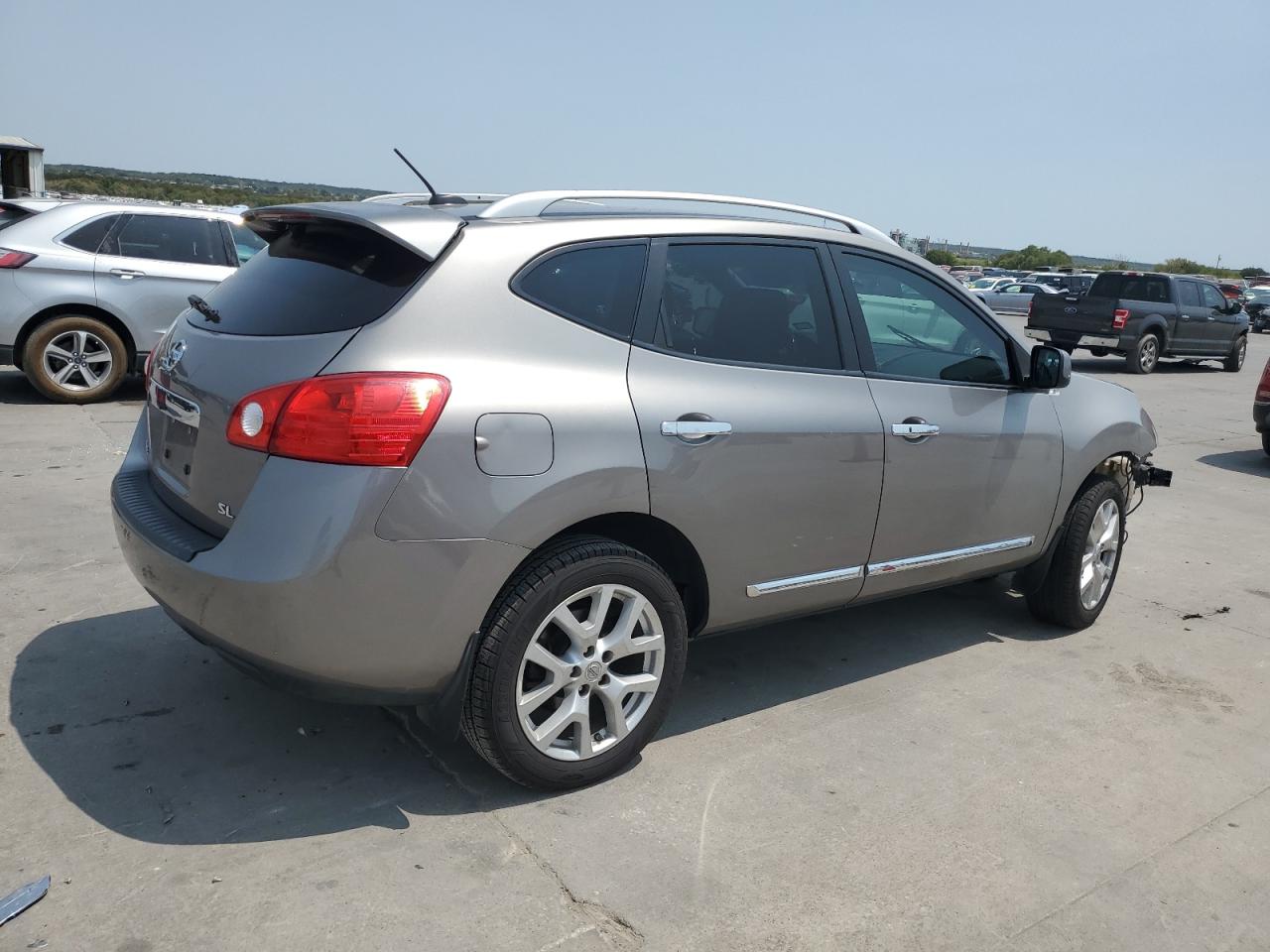 Photo 2 VIN: JN8AS5MT0BW567555 - NISSAN ROGUE 