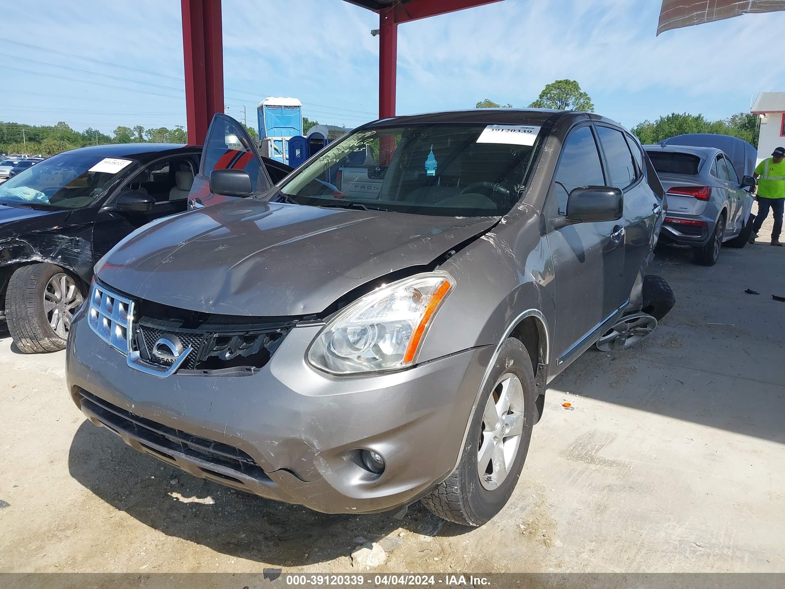 Photo 1 VIN: JN8AS5MT0CW300840 - NISSAN ROGUE 