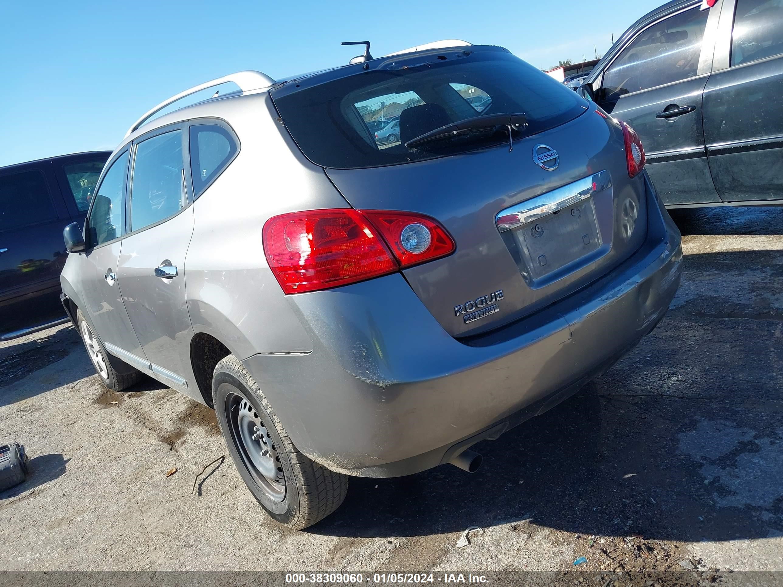 Photo 2 VIN: JN8AS5MT0EW620954 - NISSAN ROGUE 