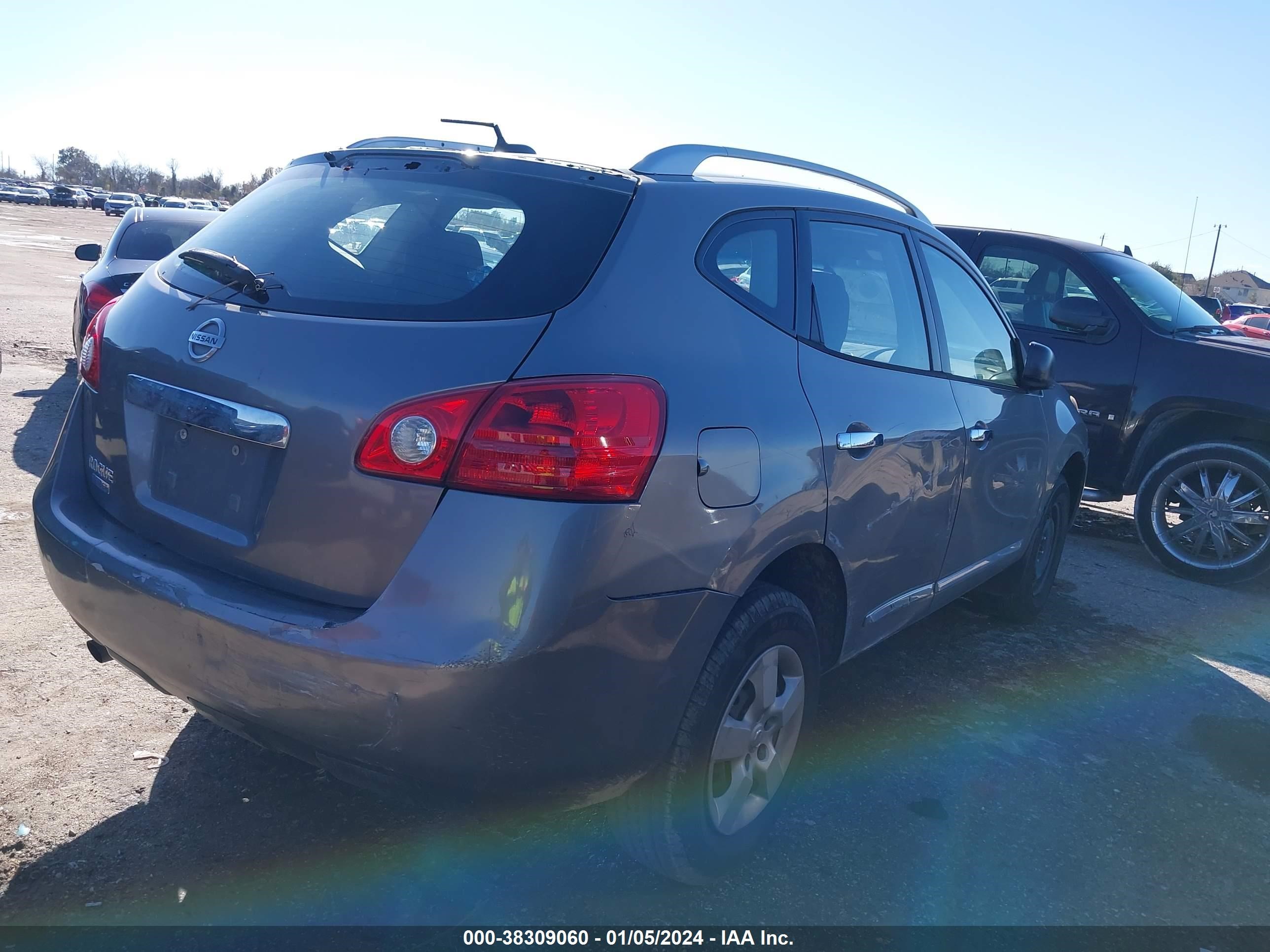 Photo 3 VIN: JN8AS5MT0EW620954 - NISSAN ROGUE 