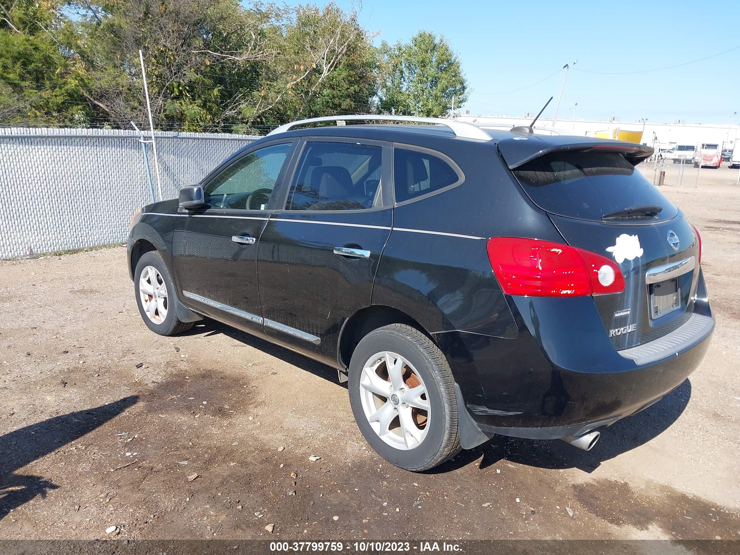 Photo 2 VIN: JN8AS5MT1BW569394 - NISSAN ROGUE 