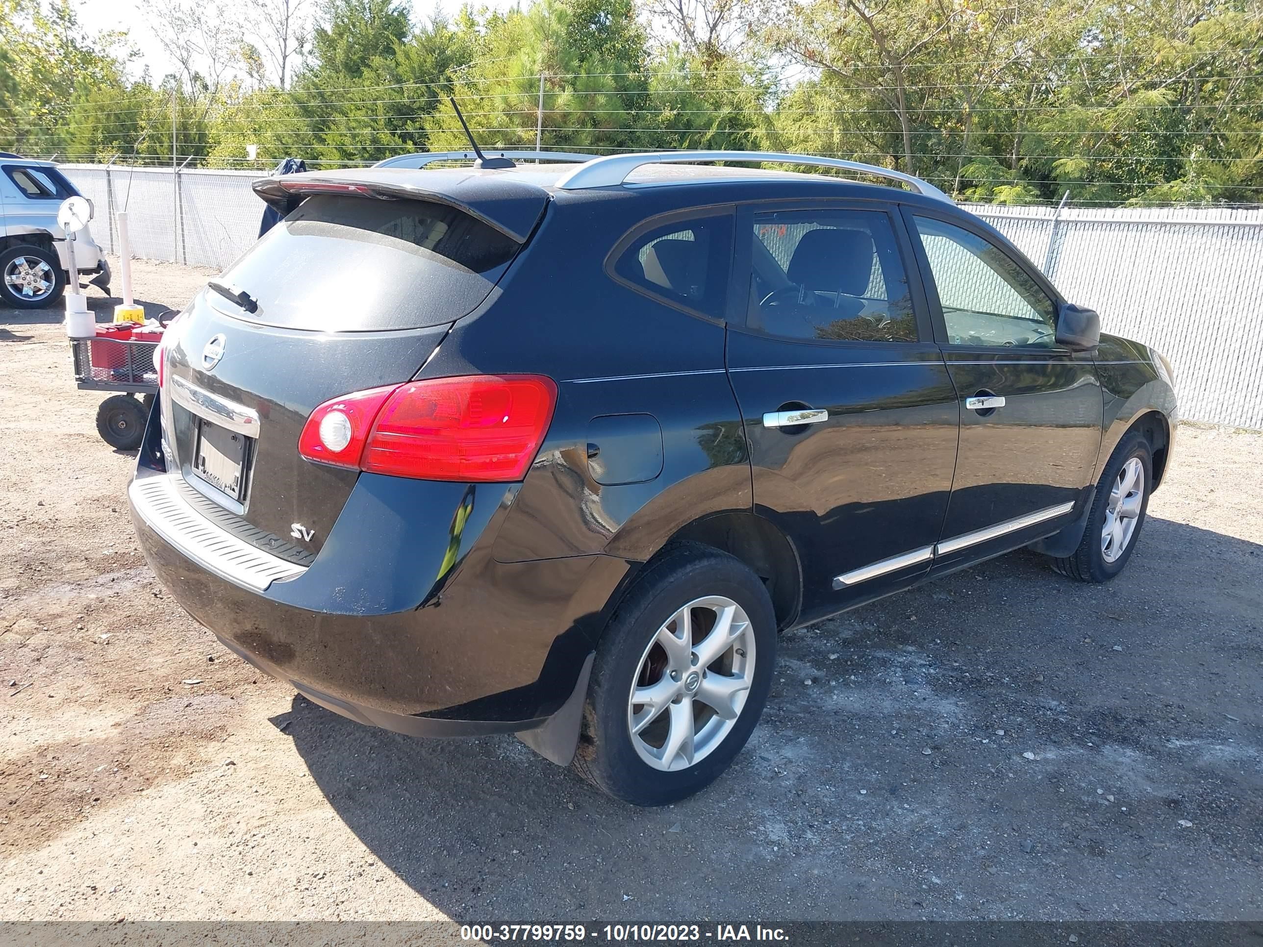 Photo 3 VIN: JN8AS5MT1BW569394 - NISSAN ROGUE 