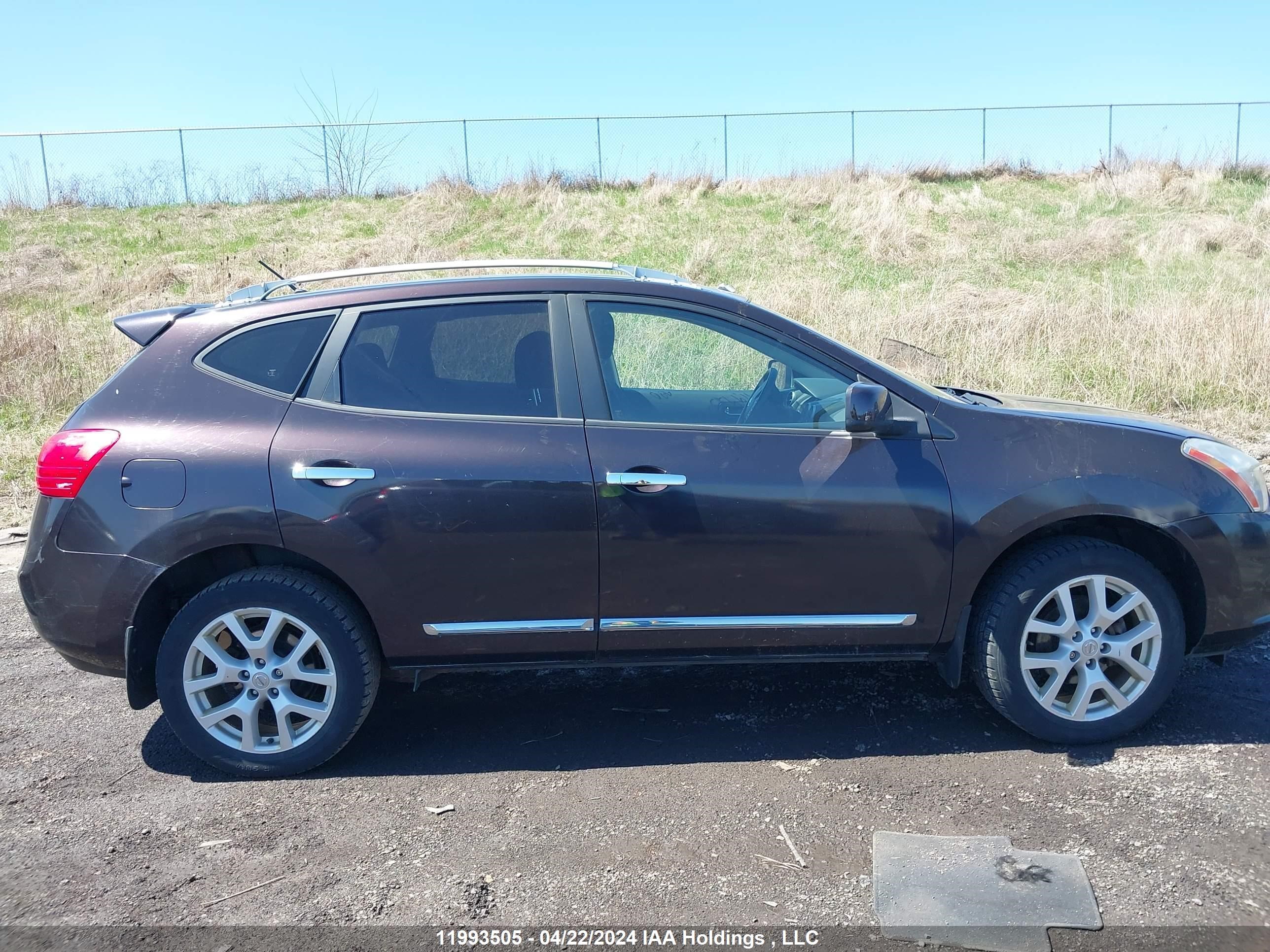 Photo 12 VIN: JN8AS5MT1CW258887 - NISSAN ROGUE 