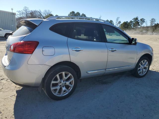 Photo 2 VIN: JN8AS5MT1CW271395 - NISSAN ROGUE S 