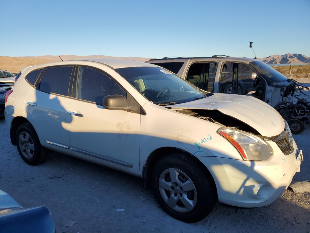 Photo 3 VIN: JN8AS5MT1DW037968 - NISSAN ROGUE 