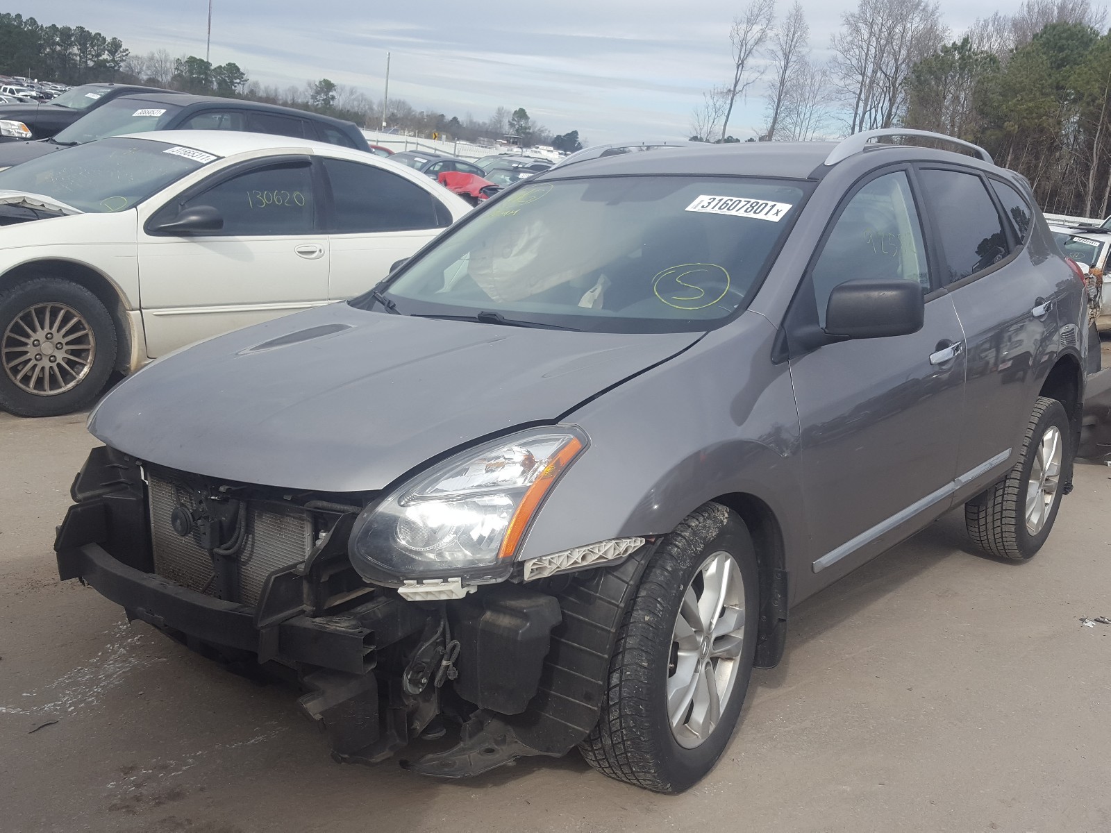 Photo 1 VIN: JN8AS5MT1FW153187 - NISSAN ROGUE 