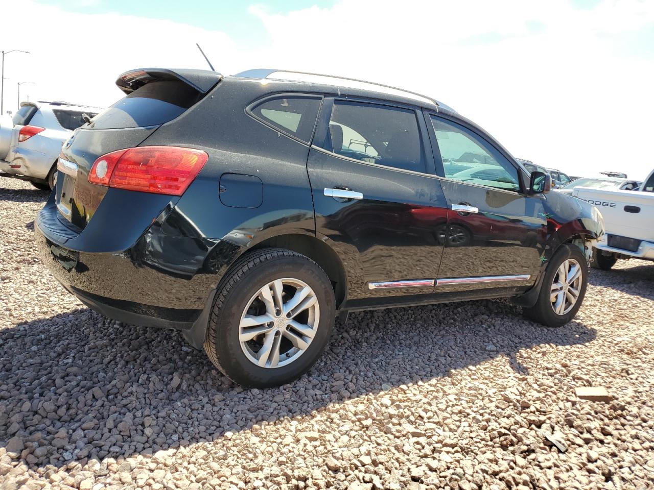 Photo 2 VIN: JN8AS5MT1FW153738 - NISSAN ROGUE 