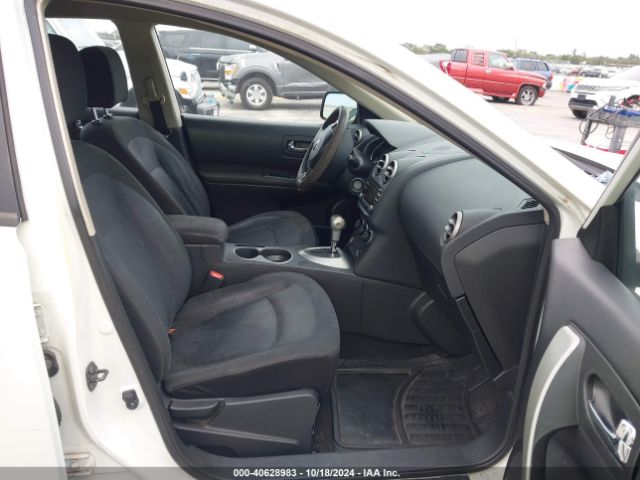 Photo 4 VIN: JN8AS5MT1FW153805 - NISSAN ROGUE 