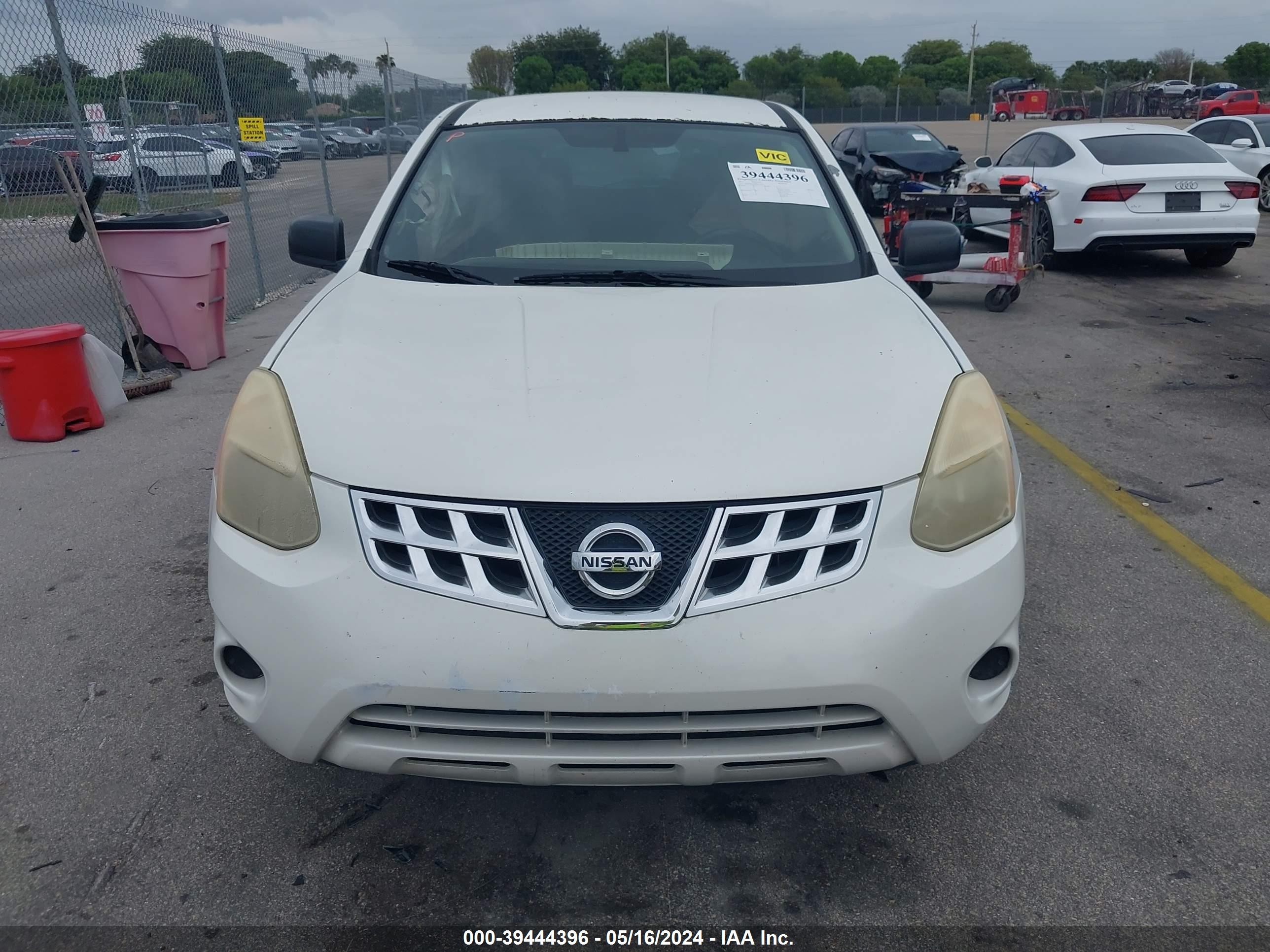 Photo 11 VIN: JN8AS5MT2BW152351 - NISSAN ROGUE 