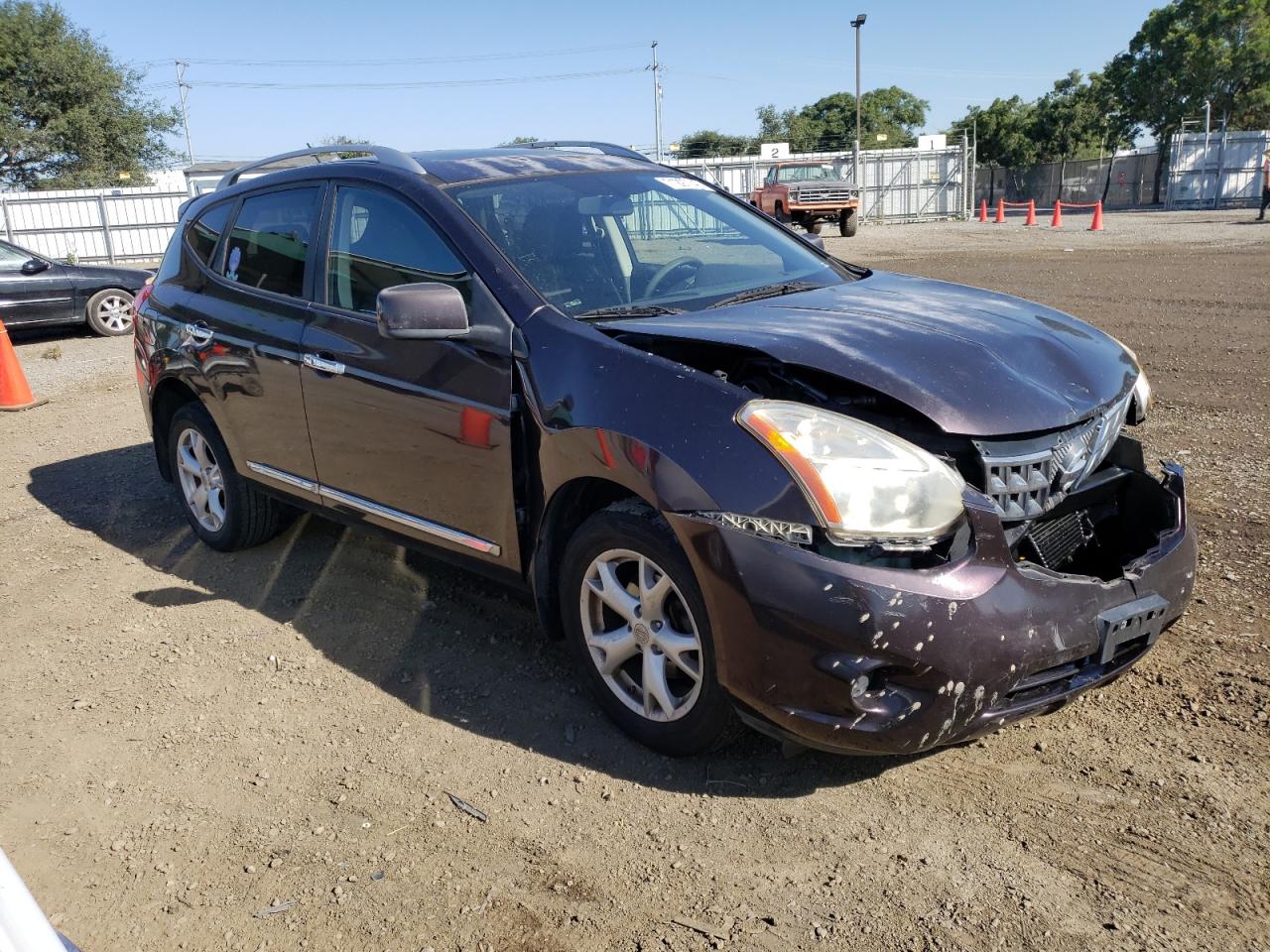 Photo 3 VIN: JN8AS5MT2BW158652 - NISSAN ROGUE 