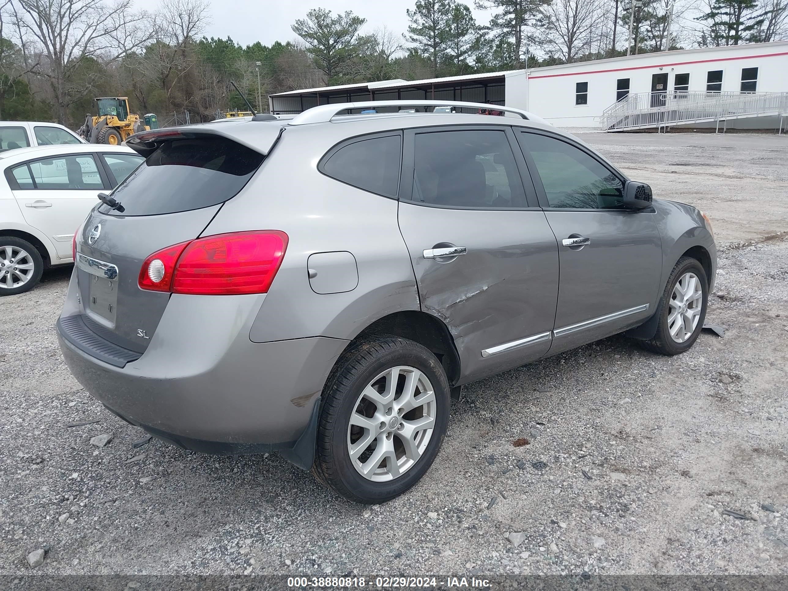 Photo 3 VIN: JN8AS5MT2BW560932 - NISSAN ROGUE 