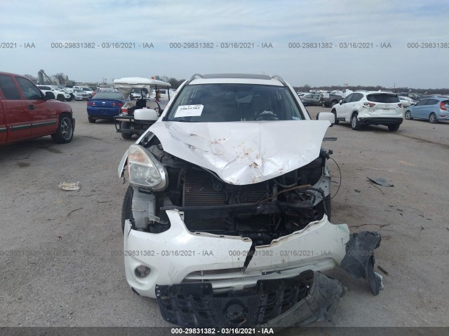 Photo 5 VIN: JN8AS5MT2CW255996 - NISSAN ROGUE 