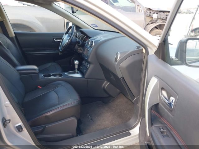 Photo 4 VIN: JN8AS5MT2CW287900 - NISSAN ROGUE 