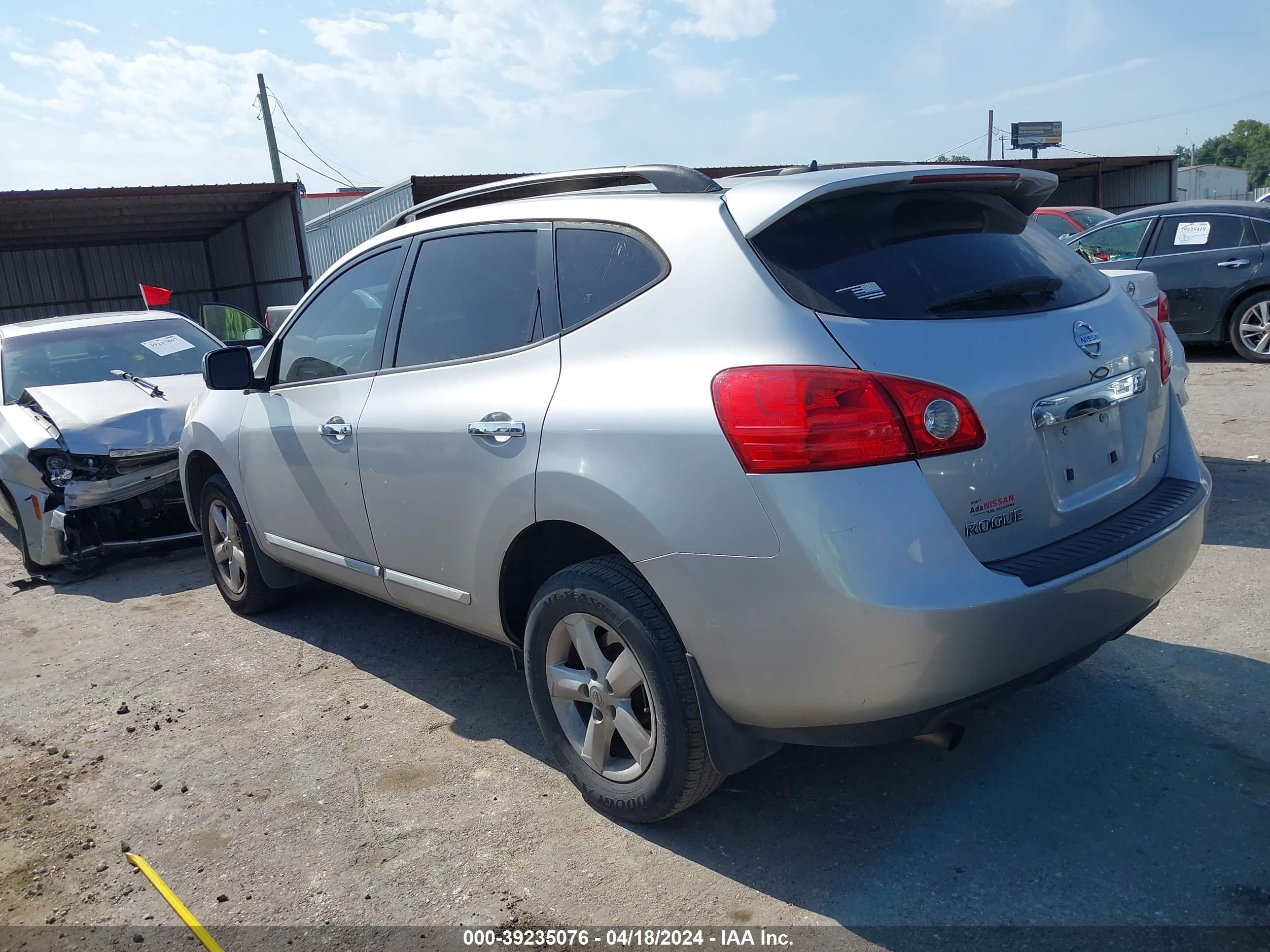 Photo 2 VIN: JN8AS5MT2DW549528 - NISSAN ROGUE 