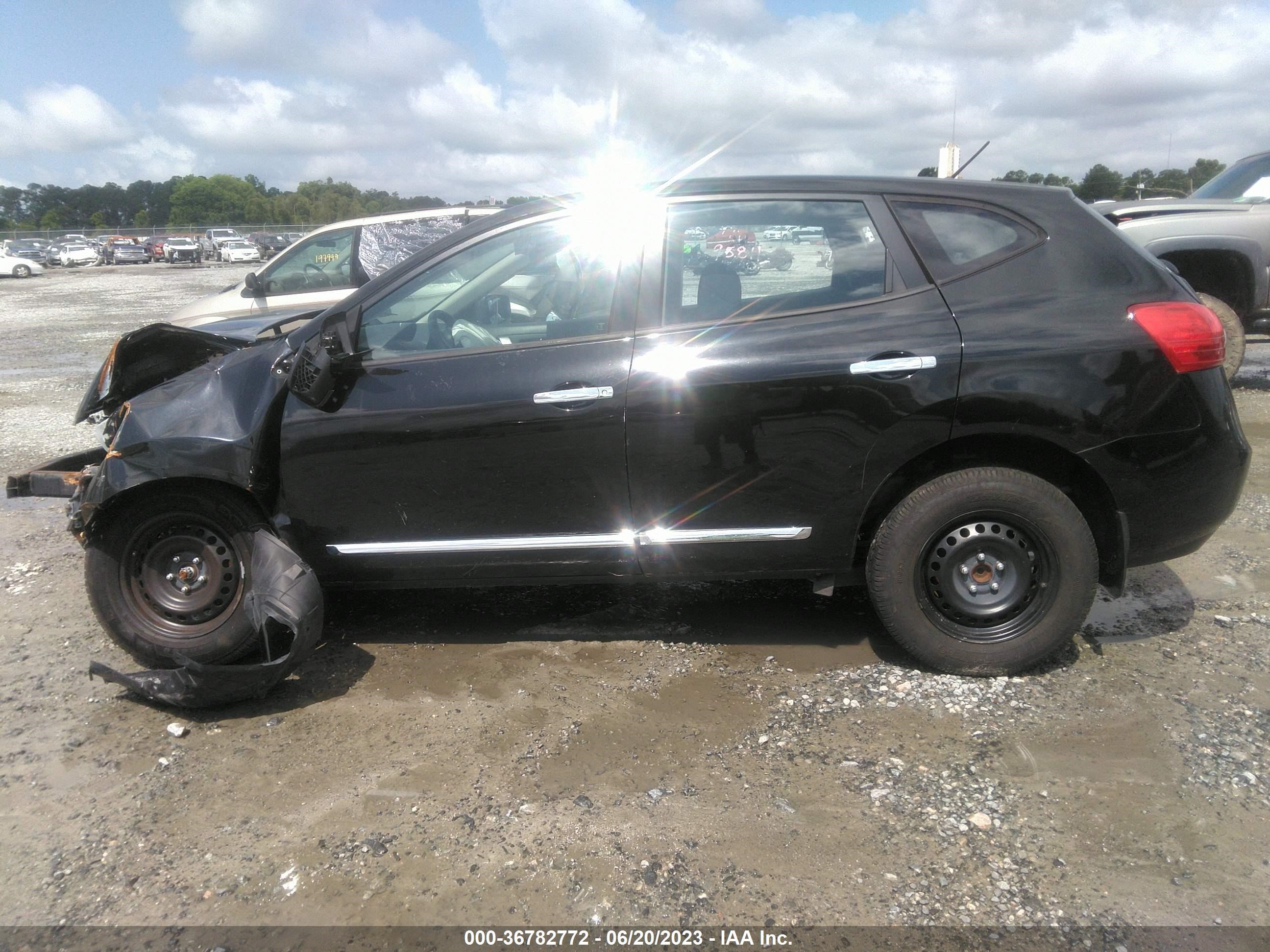 Photo 13 VIN: JN8AS5MT2EW101503 - NISSAN ROGUE 