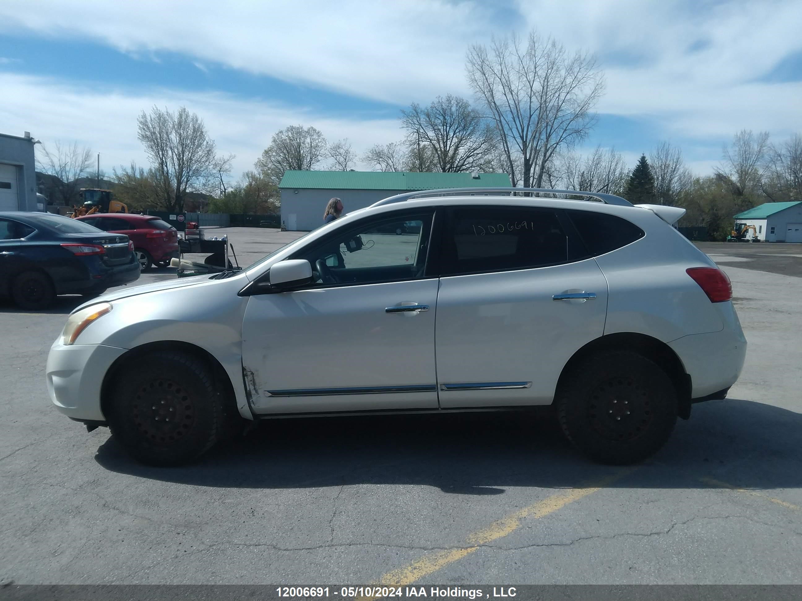 Photo 13 VIN: JN8AS5MT3BW173712 - NISSAN ROGUE 