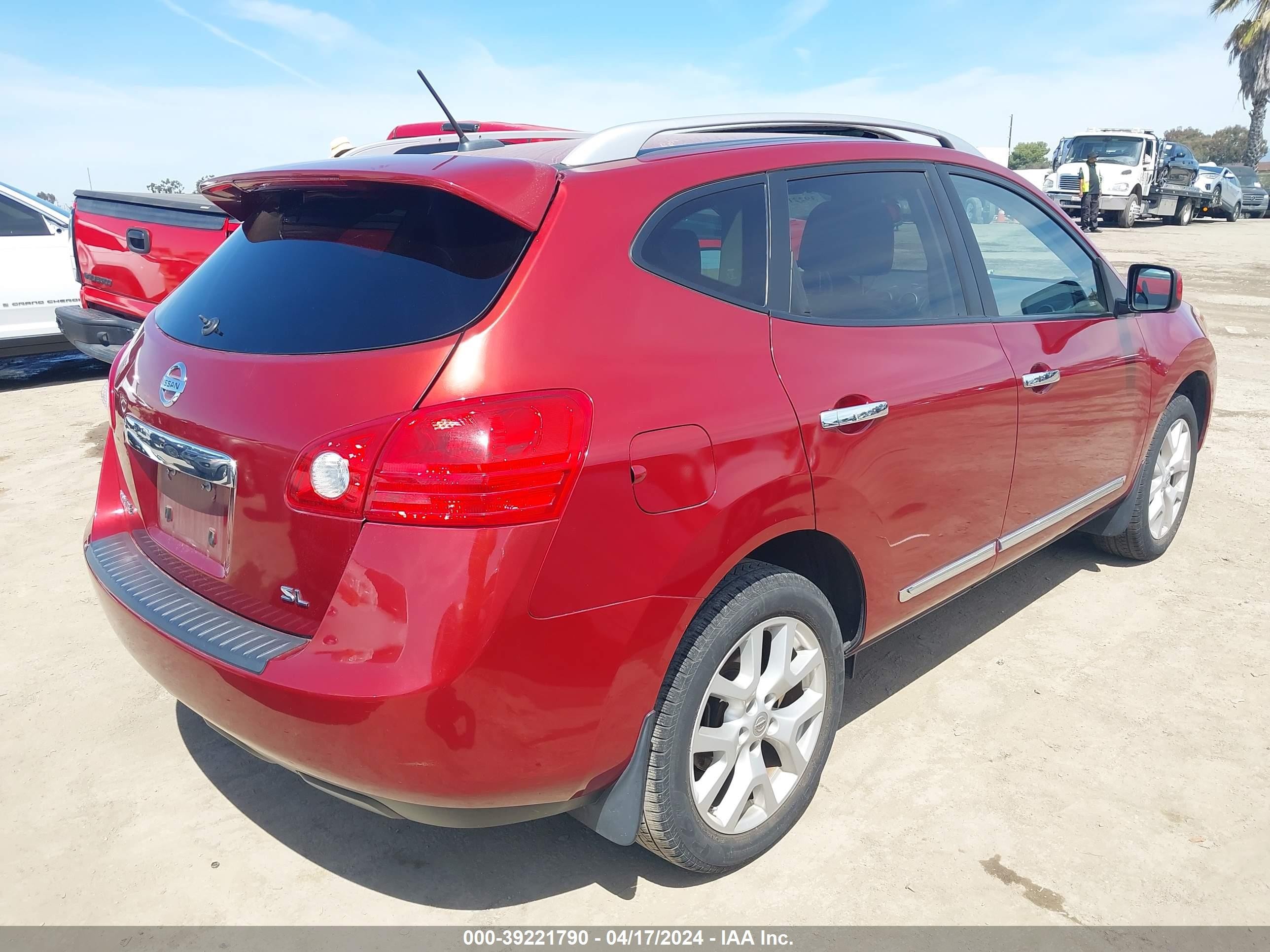 Photo 3 VIN: JN8AS5MT3CW258017 - NISSAN ROGUE 