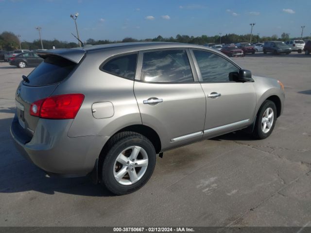 Photo 3 VIN: JN8AS5MT3CW263556 - NISSAN ROGUE 