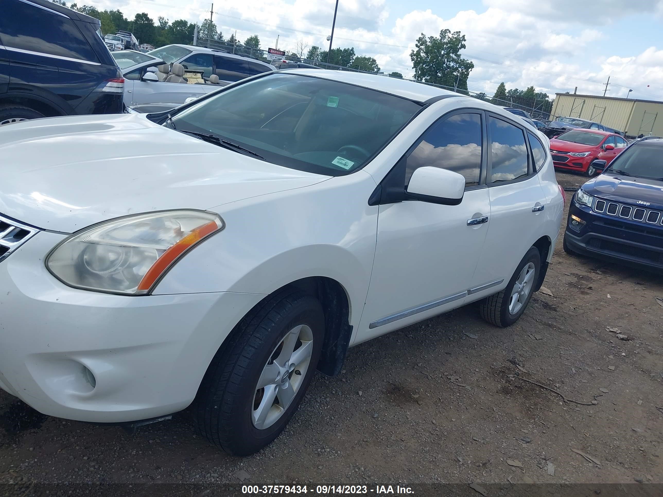 Photo 1 VIN: JN8AS5MT3DW043450 - NISSAN ROGUE 