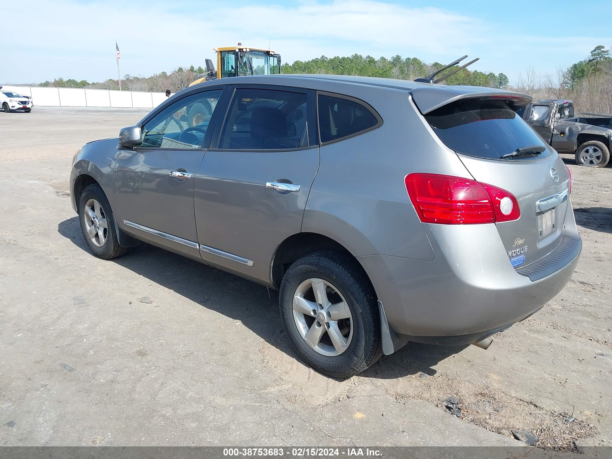 Photo 2 VIN: JN8AS5MT3DW519874 - NISSAN ROGUE 