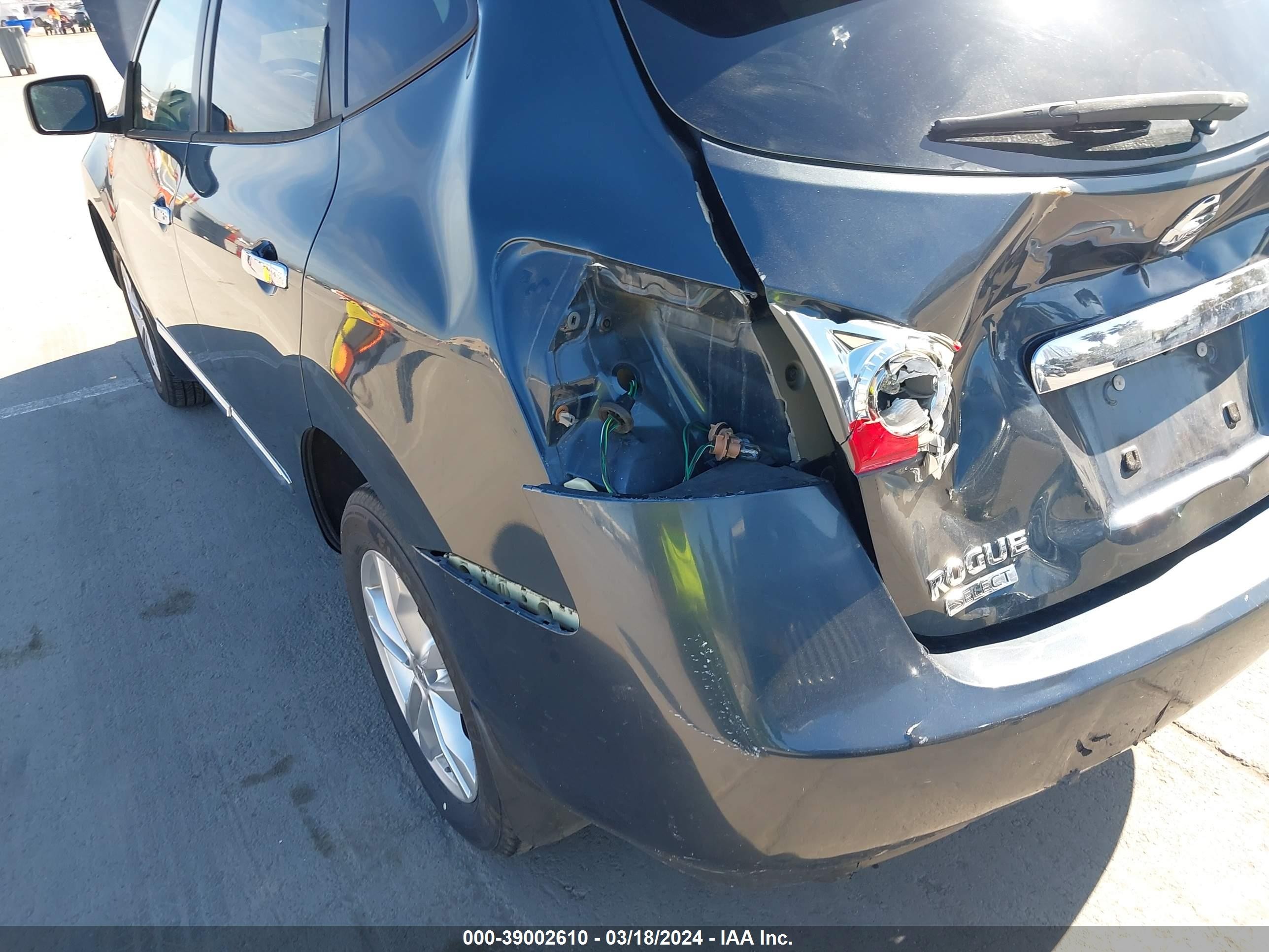 Photo 11 VIN: JN8AS5MT3FW651312 - NISSAN ROGUE 