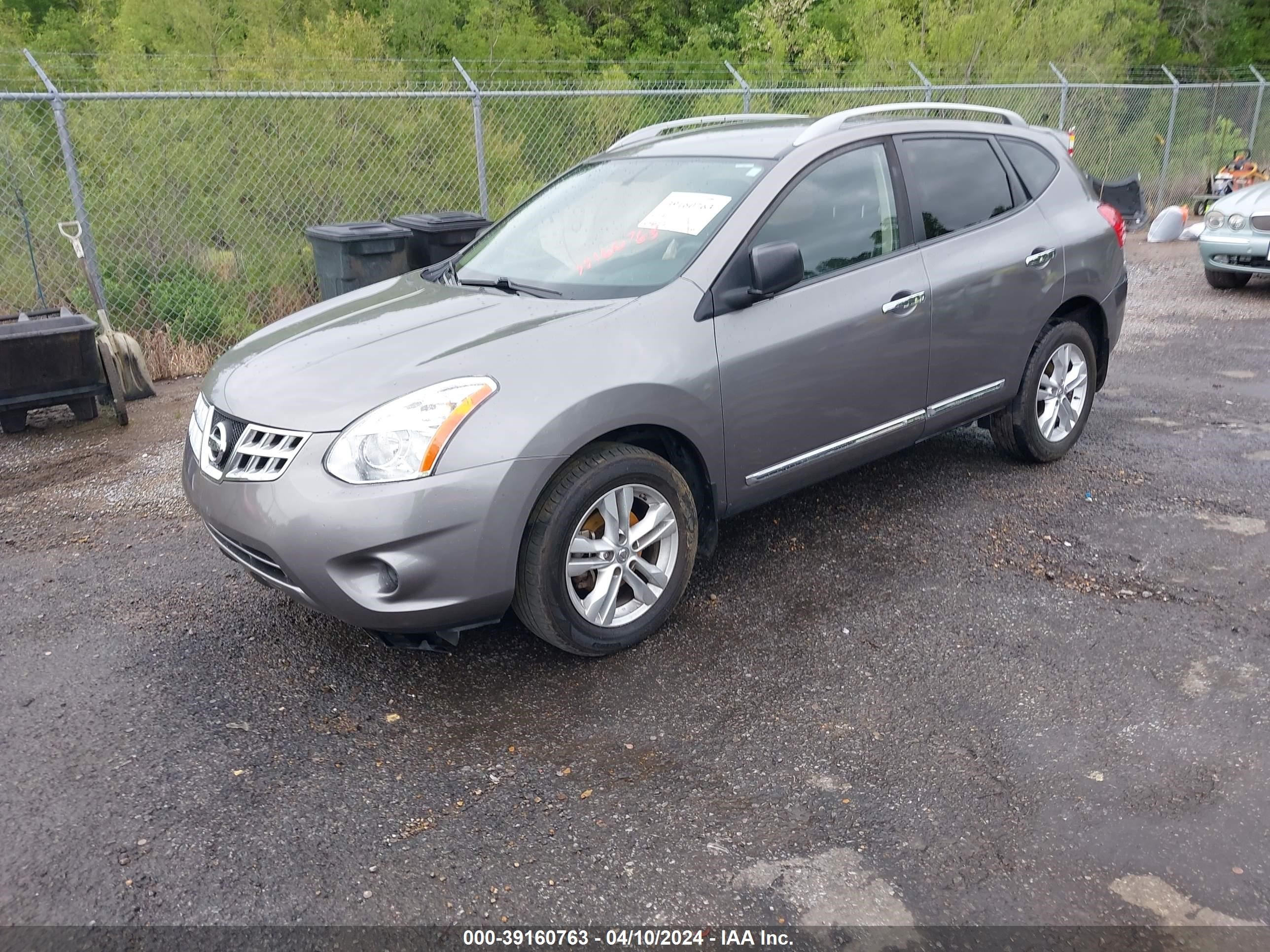 Photo 1 VIN: JN8AS5MT3FW673732 - NISSAN ROGUE 