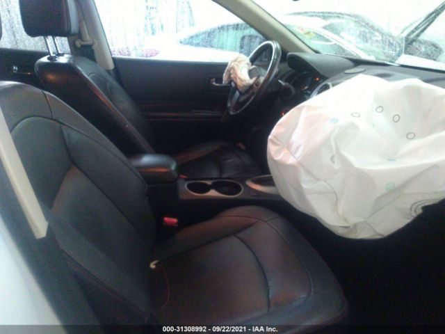 Photo 4 VIN: JN8AS5MT4BW189806 - NISSAN ROGUE 