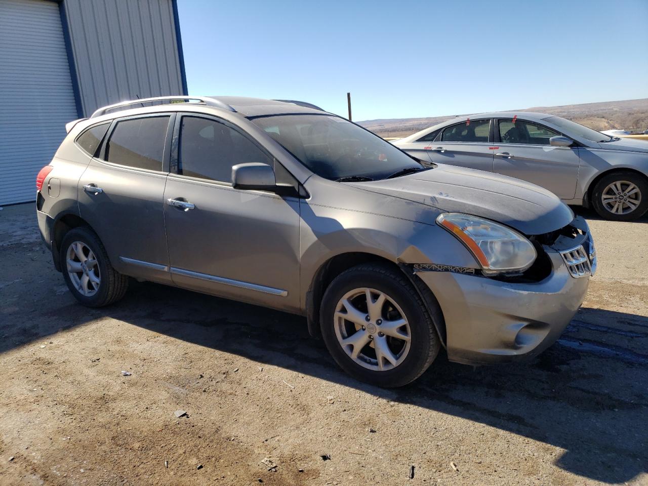 Photo 3 VIN: JN8AS5MT4BW570636 - NISSAN ROGUE 