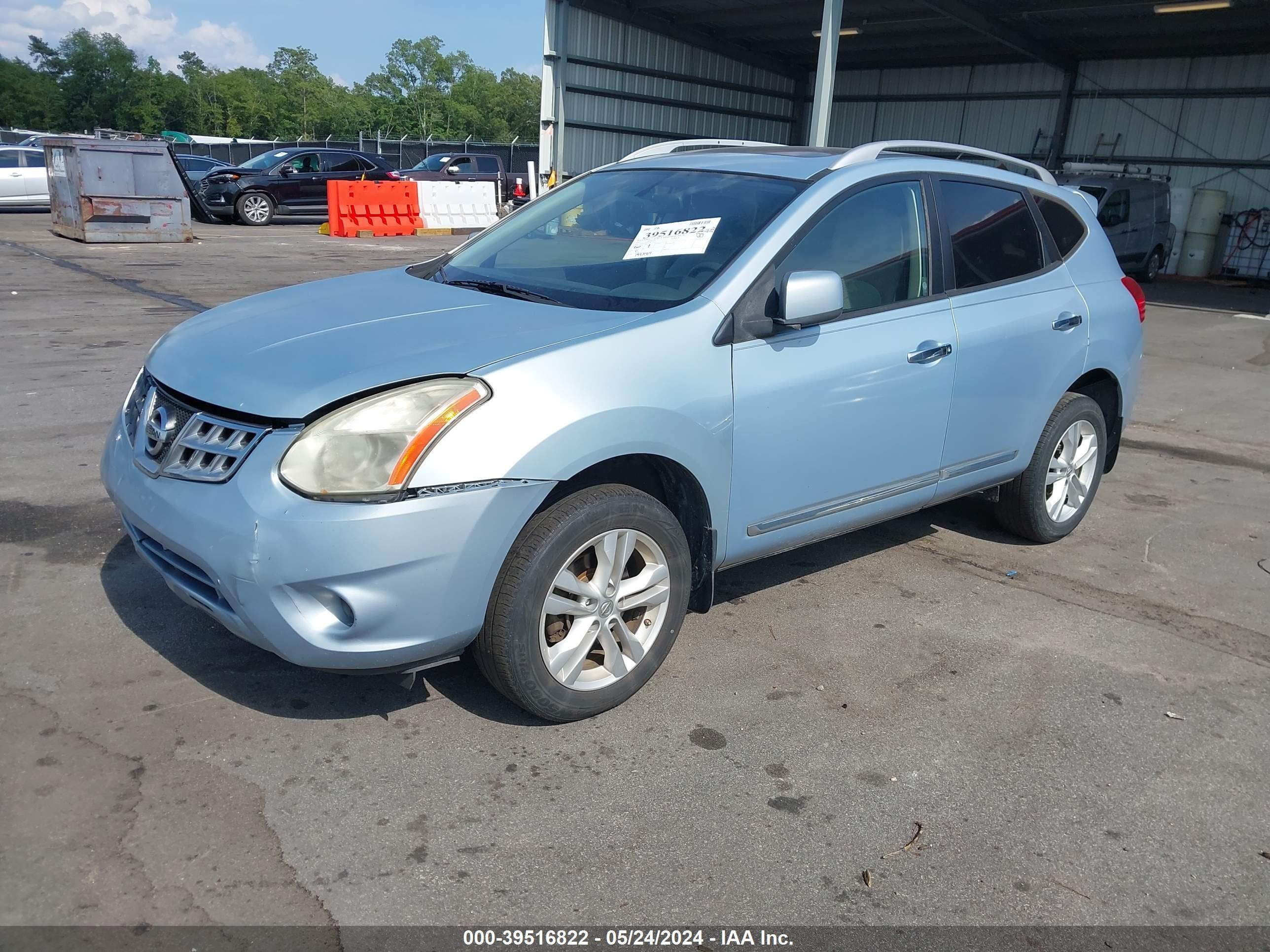 Photo 1 VIN: JN8AS5MT4CW273397 - NISSAN ROGUE 