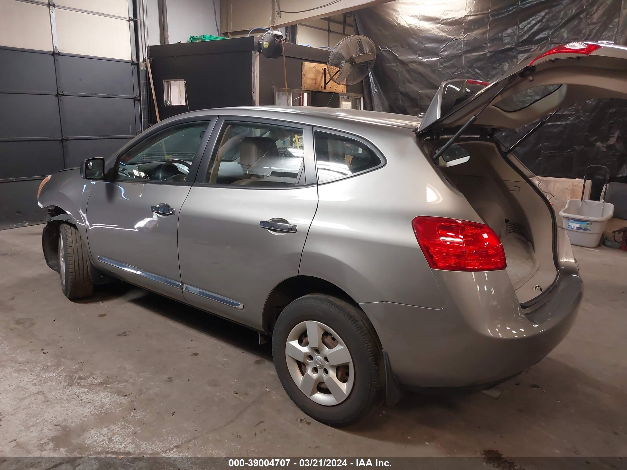 Photo 2 VIN: JN8AS5MT4CW288871 - NISSAN ROGUE 