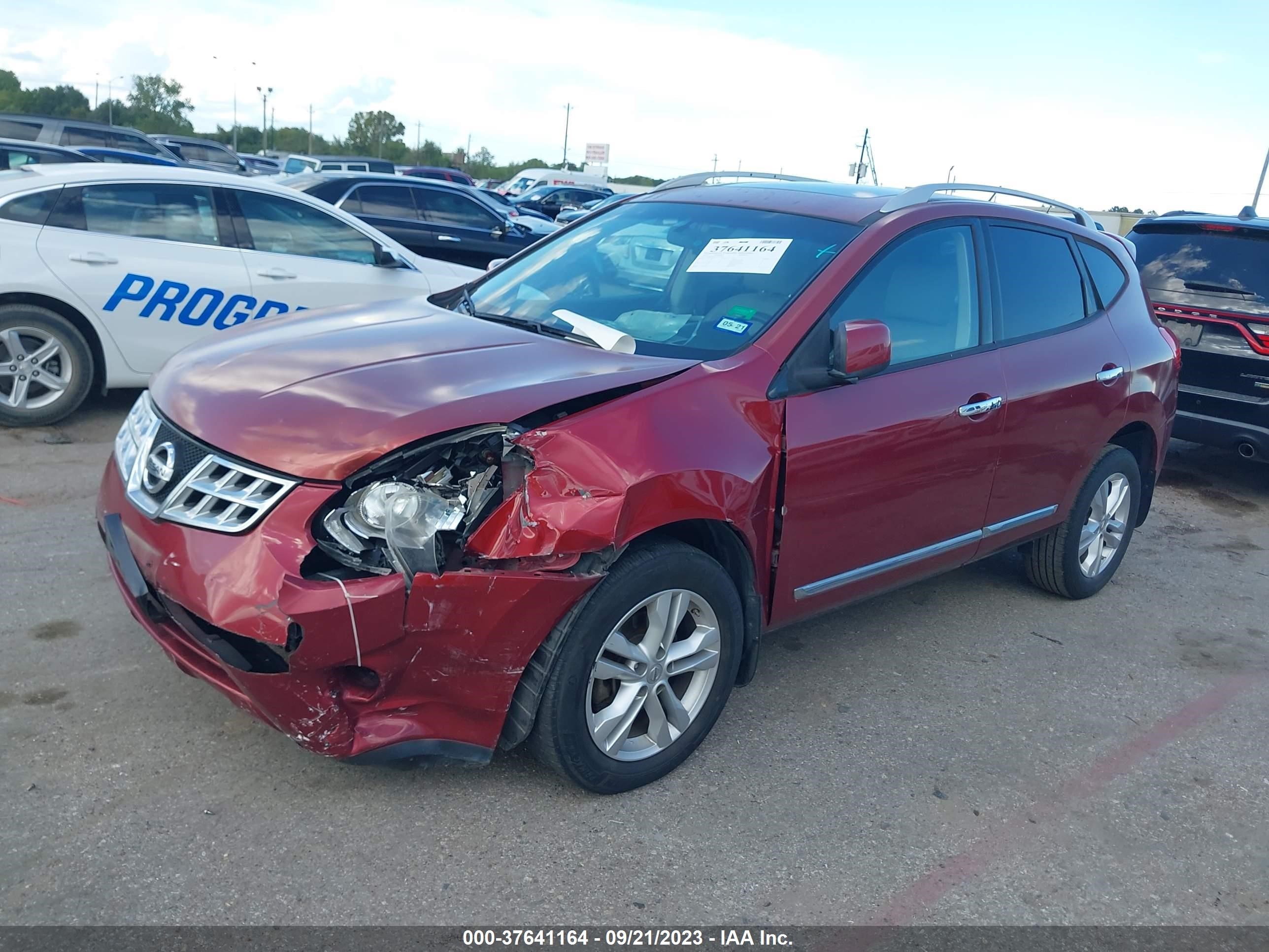 Photo 1 VIN: JN8AS5MT4CW299790 - NISSAN ROGUE 