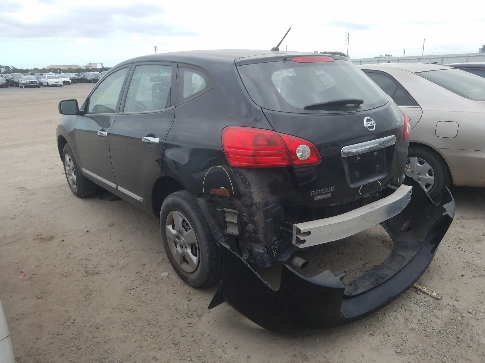 Photo 2 VIN: JN8AS5MT4FW666840 - NISSAN ROGUE SELE 